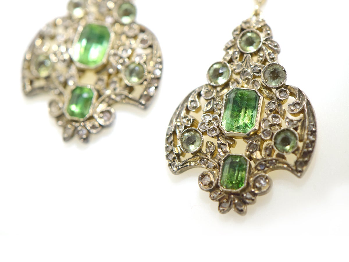 Austro Hungarian Green Beryl Silver Gold Long Drop Earrings In Excellent Condition In San Francisco, CA