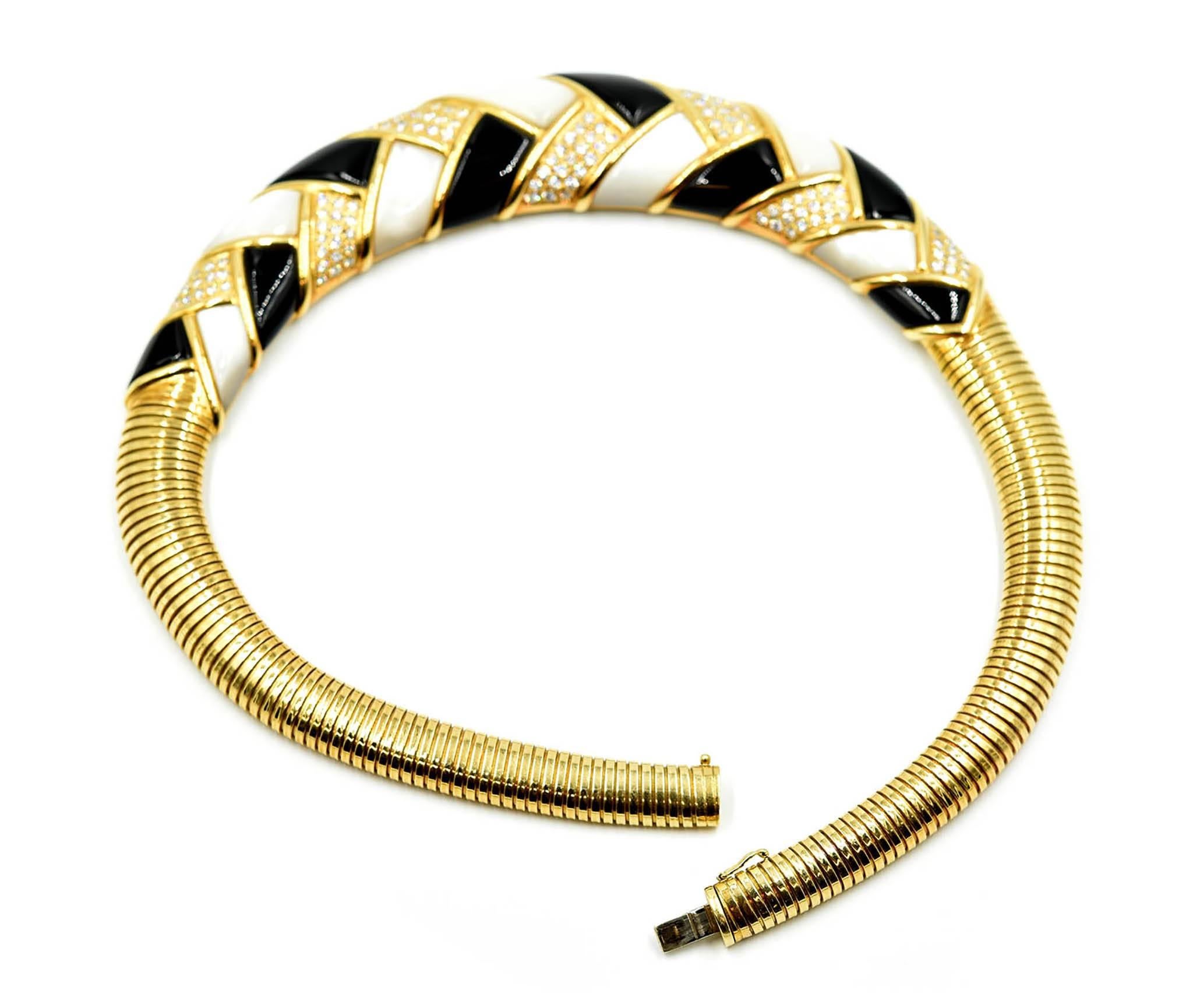 Modern 18 Karat Yellow Gold Round Diamond, Black Onyx, Mother of Pearl Collar Necklace