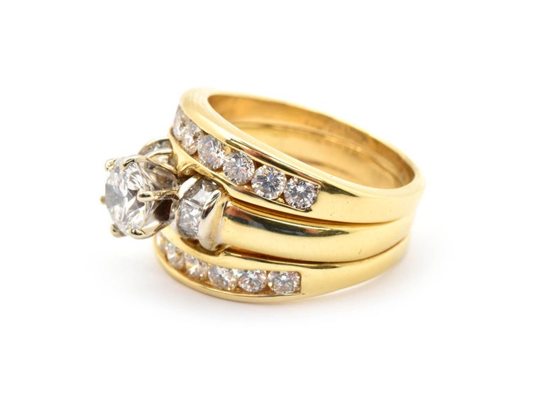 18 Karat Yellow Gold and 0 94 Carat Center Diamond 18 Karat Yellow Gold and 0 94 Carat Center Diamond