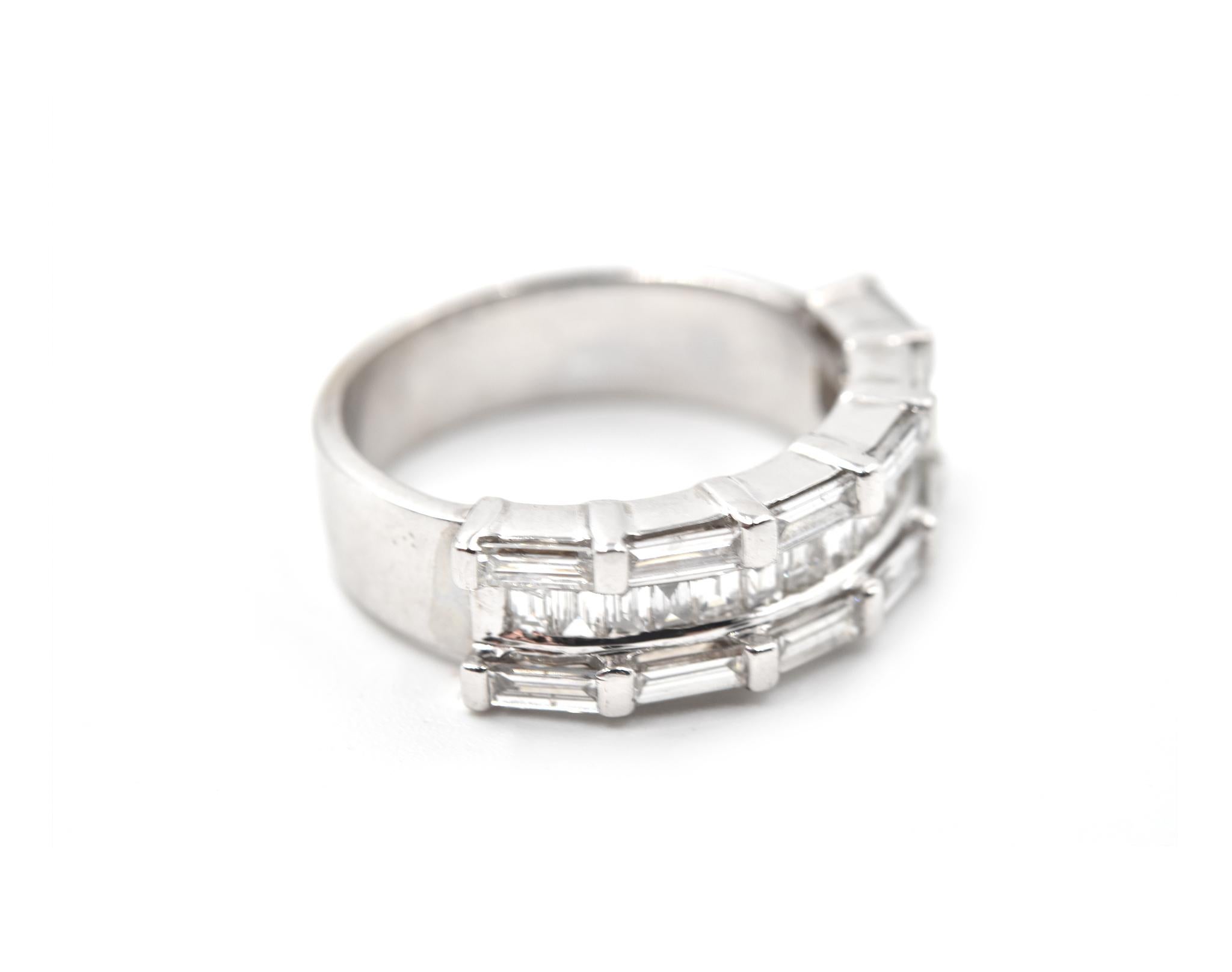 Designer: custom design
Material: 14k white gold
Diamonds: 12 baguette cut = 0.60cttw
Diamonds: 15 baguette cut= 0.15cttw
Color: H
Clarity: SI1
Ring size: 5 1/4 (please allow two additional shipping days for sizing requests)
Dimensions: ring top is