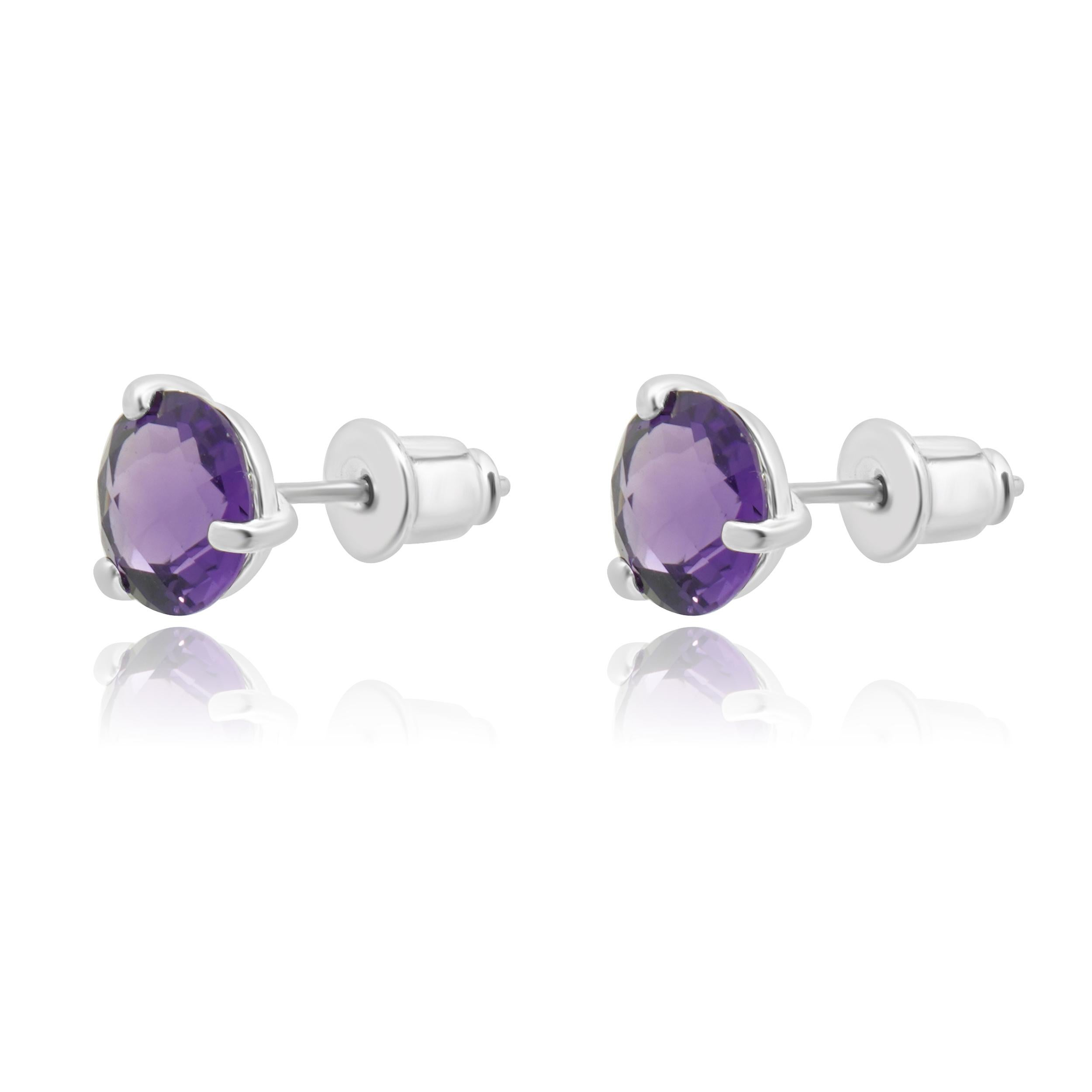Concepteur : personnalisé
Matériau : Or blanc 14K
Améthyste : 2 tailles rondes = 3,60cttw
Dimensions : 17,30 mm x 8,28 mm : 17,30 mm x 8,28 mm
Poids : 1,90 grammes