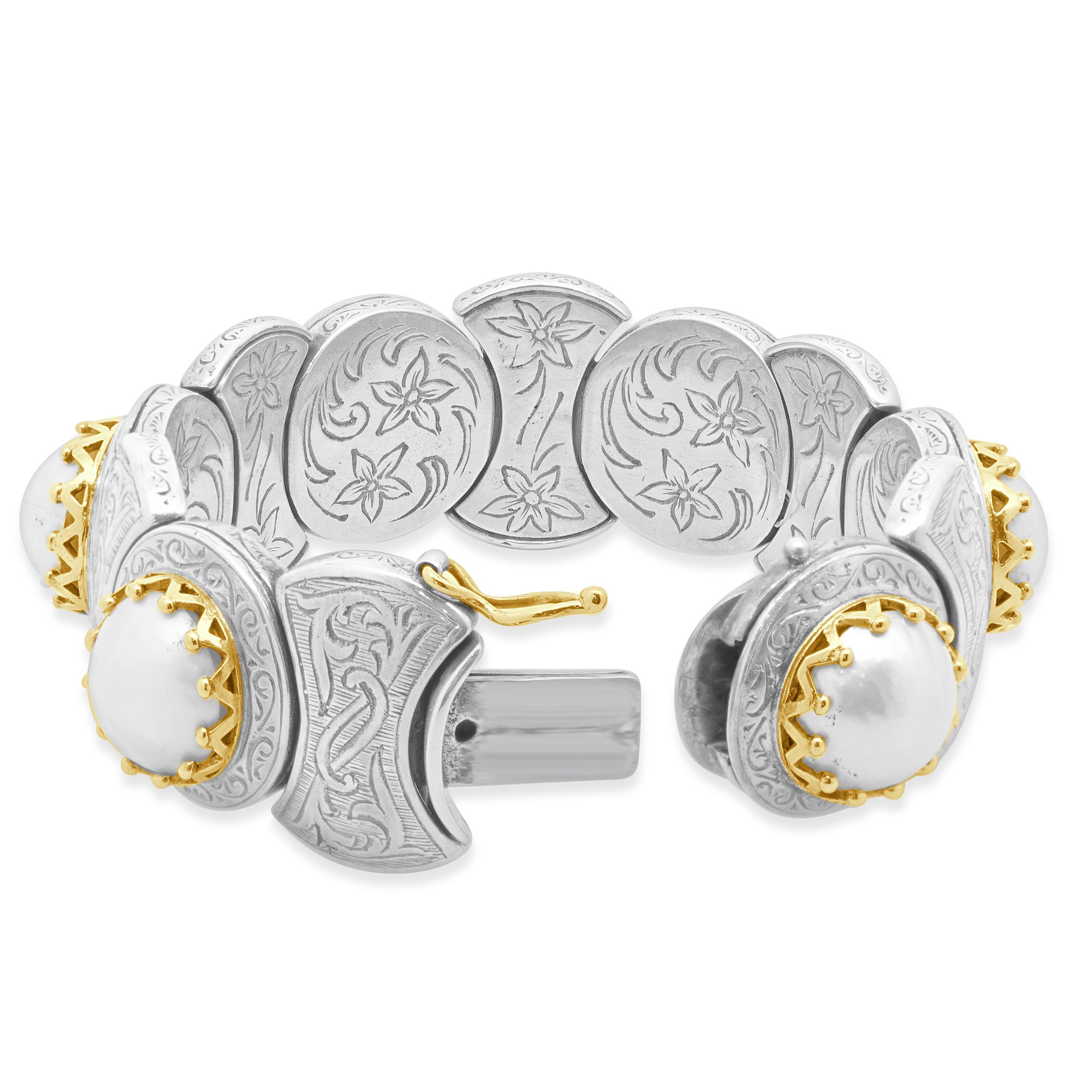 Konstantino Sterling Silver & 18 Karat Yellow Gold Mabe Pearl Bracelet In Excellent Condition For Sale In Scottsdale, AZ
