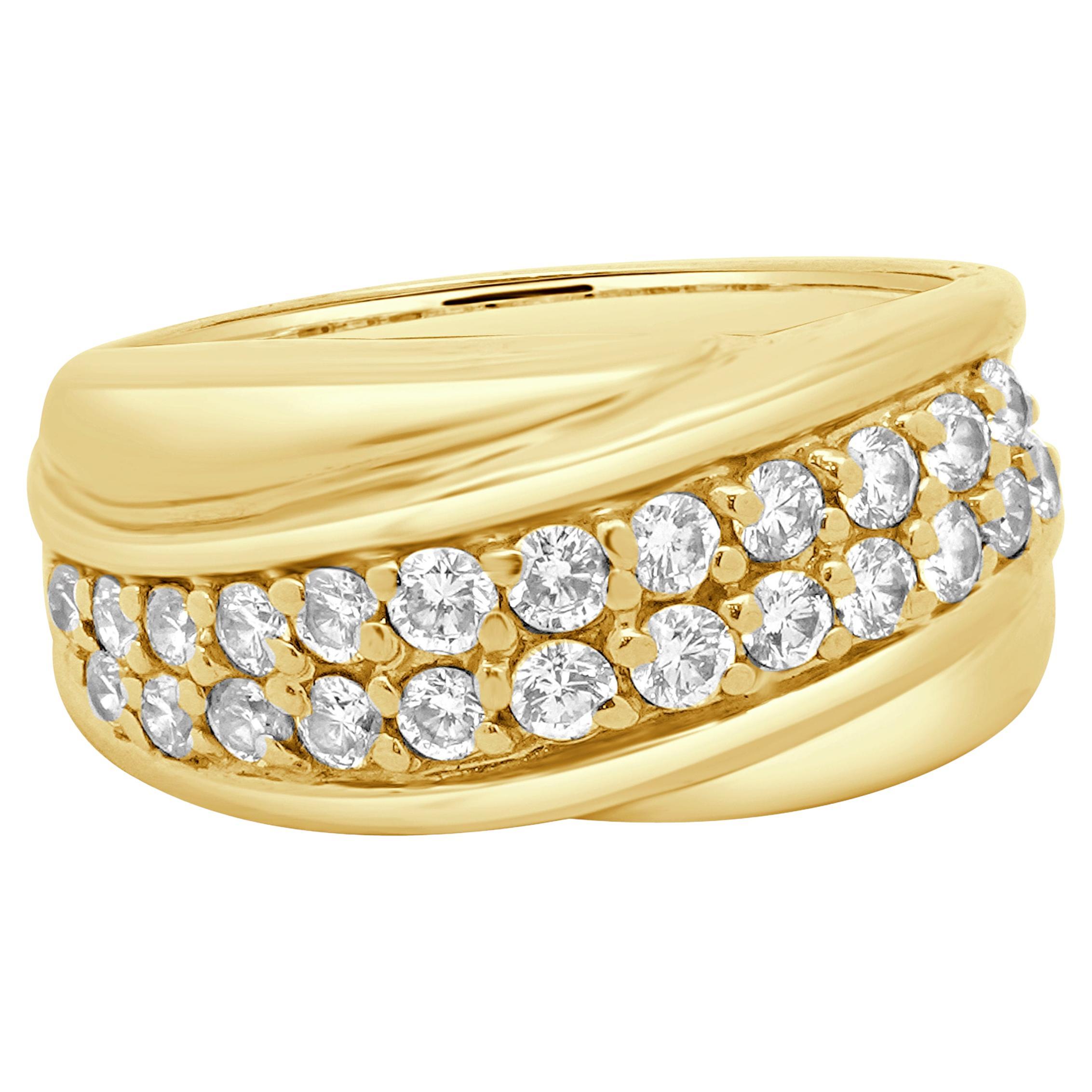Bague torsadée à deux rangs de diamants en or jaune 14 carats
