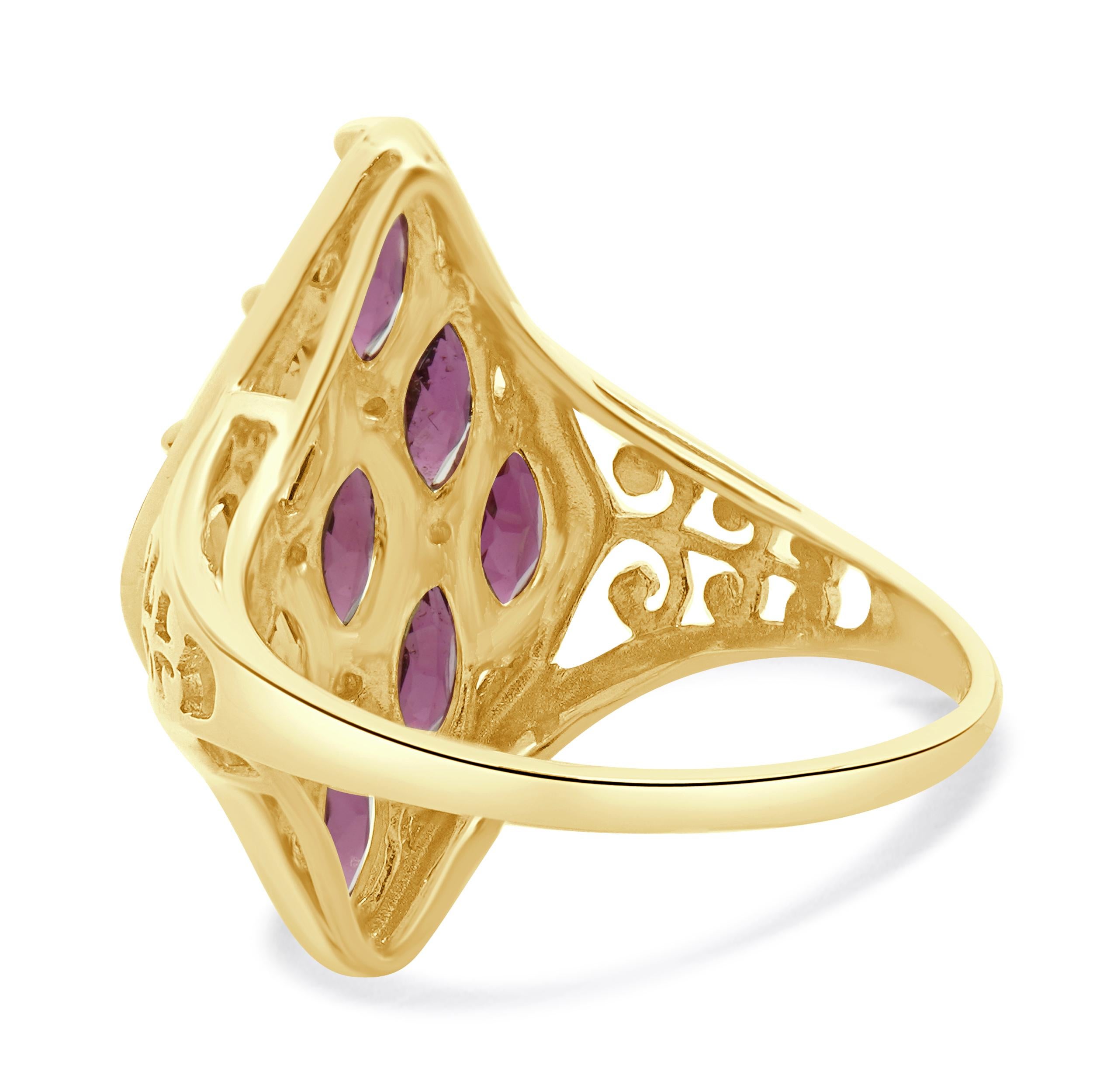 Bague en or jaune 14 carats, grenat rhodolite et diamant Excellent état - En vente à Scottsdale, AZ