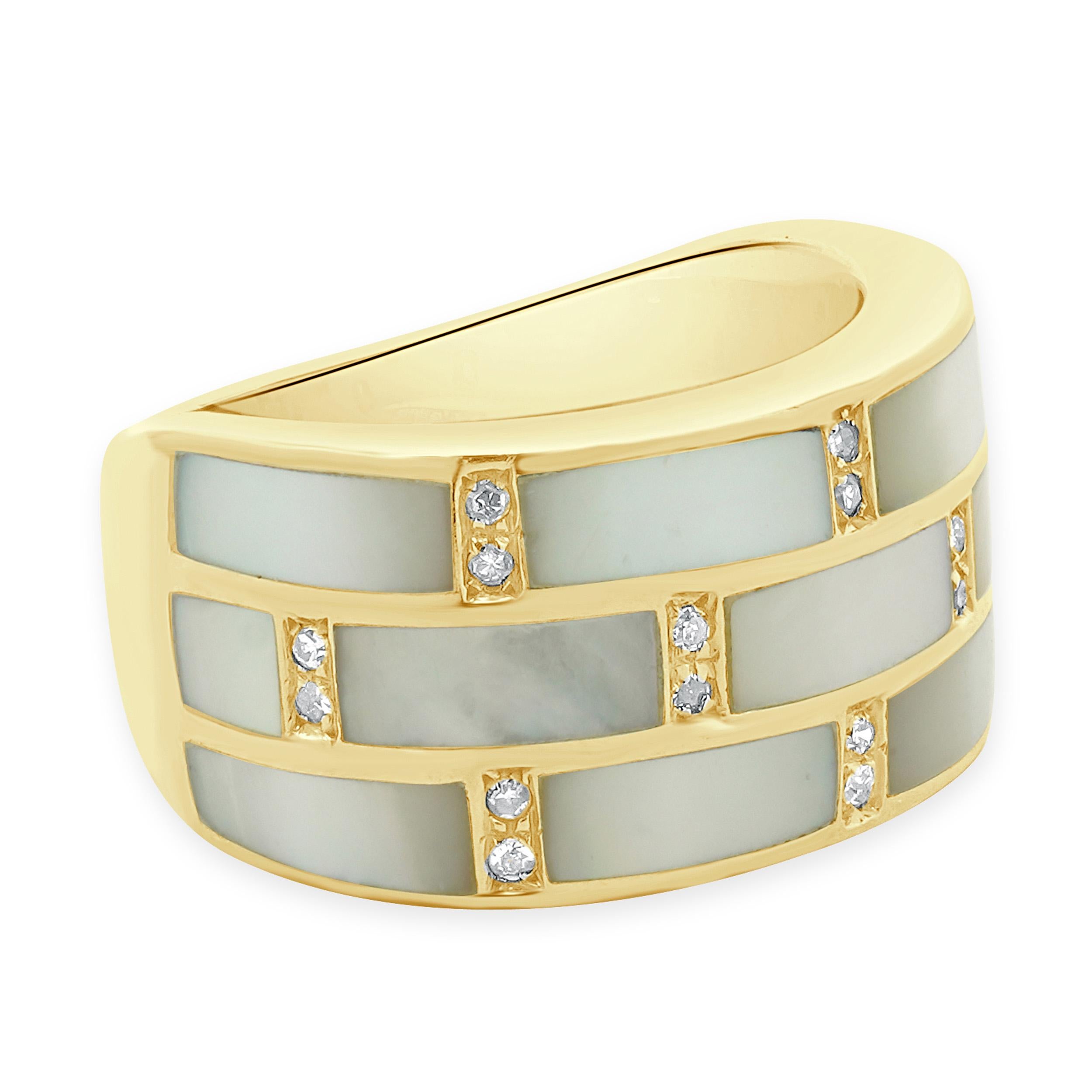 18 Karat Gelbgold Perlmutt und Diamant Block Ring (Rundschliff) im Angebot