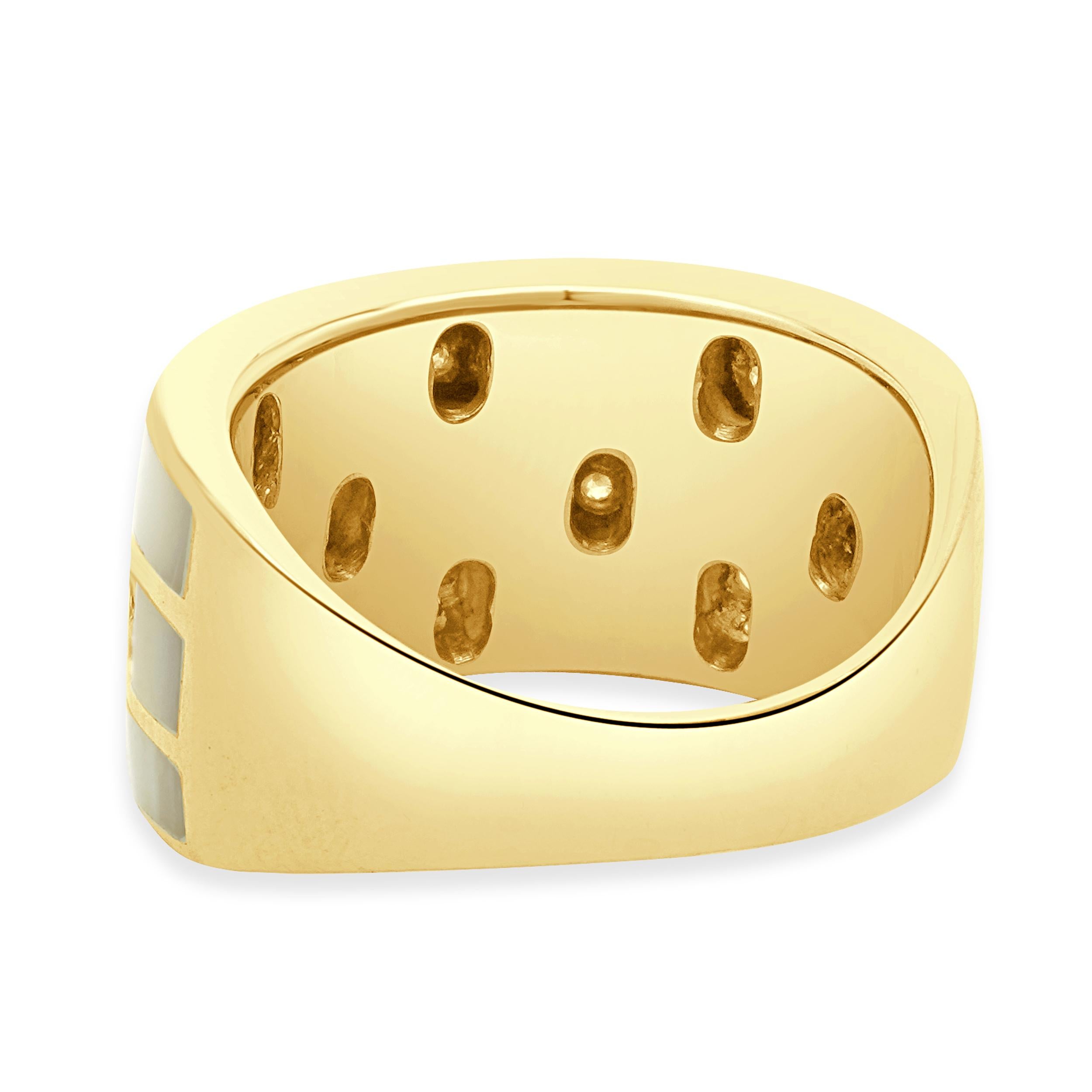 18 Karat Gelbgold Perlmutt und Diamant Block Ring im Zustand „Hervorragend“ im Angebot in Scottsdale, AZ