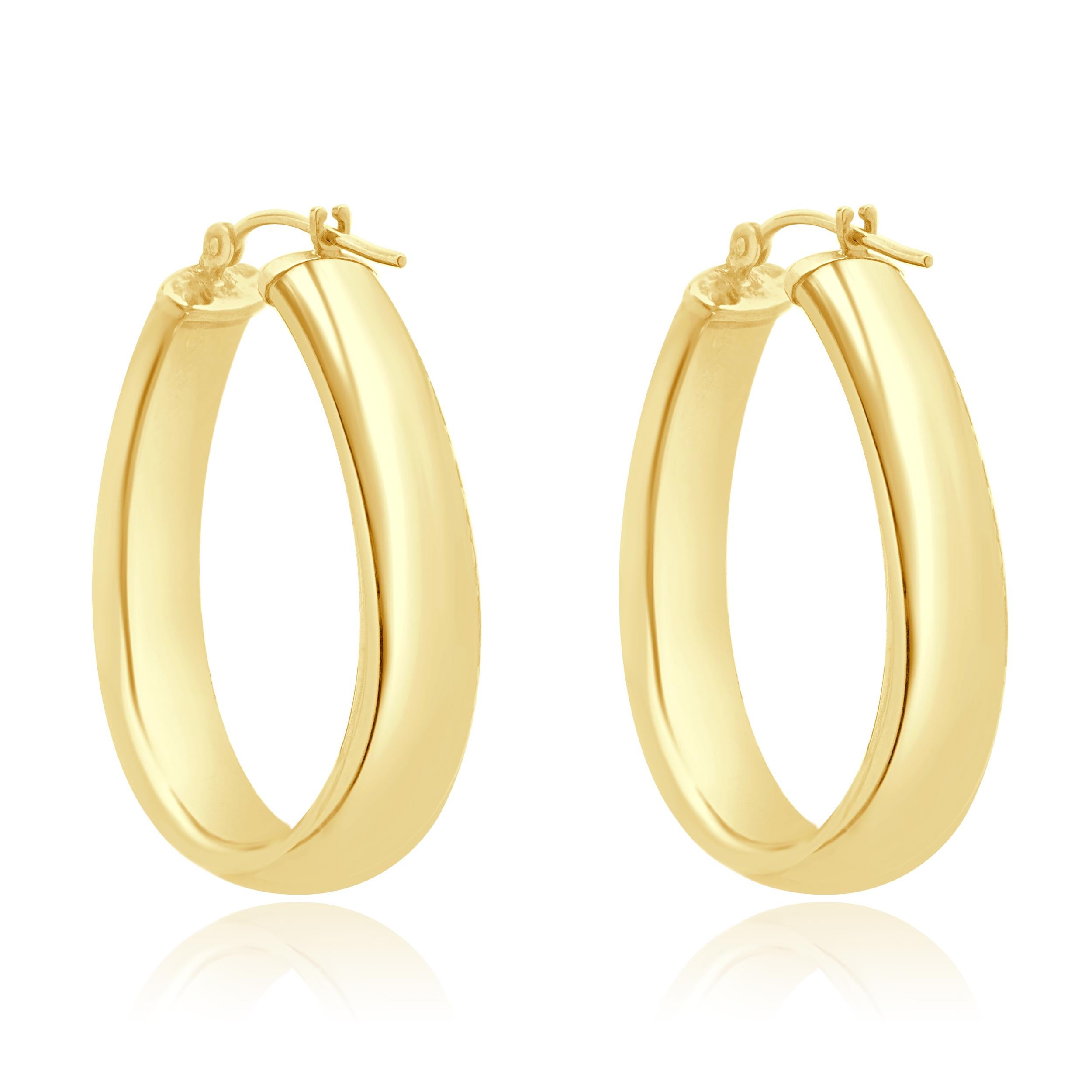 Orecchini a cerchio ovali classici in oro giallo 14 carati In condizioni ottime in vendita a Scottsdale, AZ