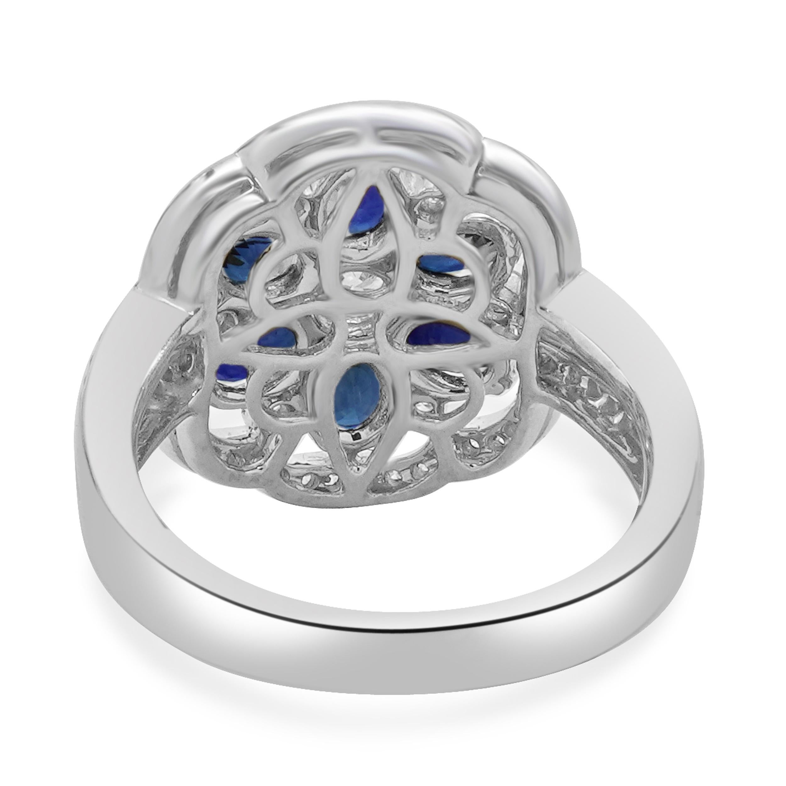 14K Weißgold Saphir und Diamant Blumenring (Ovalschliff) im Angebot