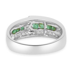 18K White Gold Round Emerald and Round Diamond Ring