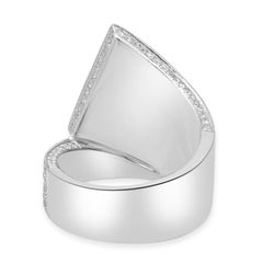 14K White Gold Blue Sapphire and Round Diamond Scarf Ring