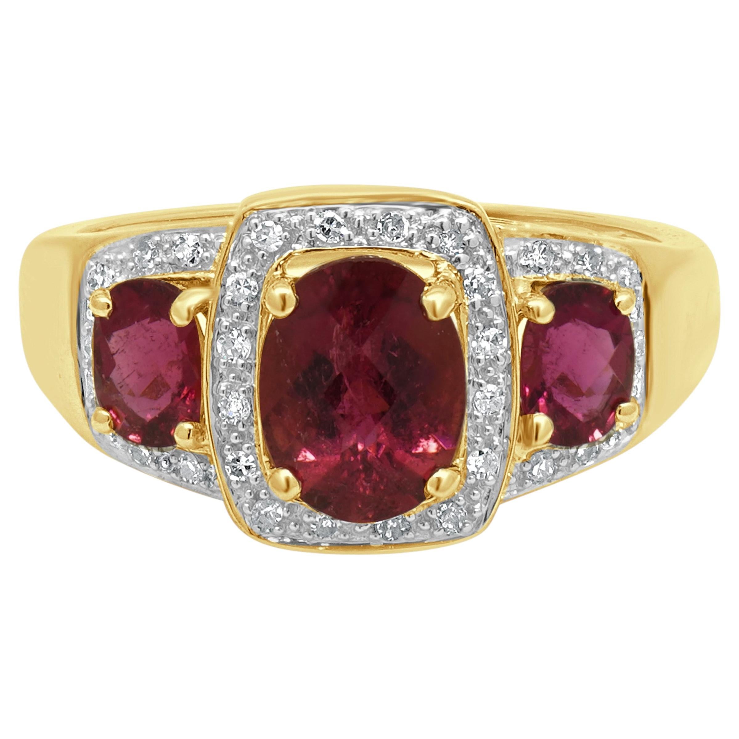 Anello in oro bianco 14 carati con tormalina rosa e diamanti in vendita