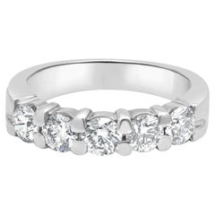 Platinum Shared Prong Set 5-Stone Round Diamond Wedding Band