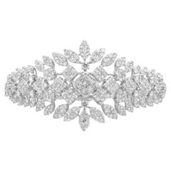 18 Karat White Gold Round and Baguette Cut Diamond Art Deco Style Bracelet