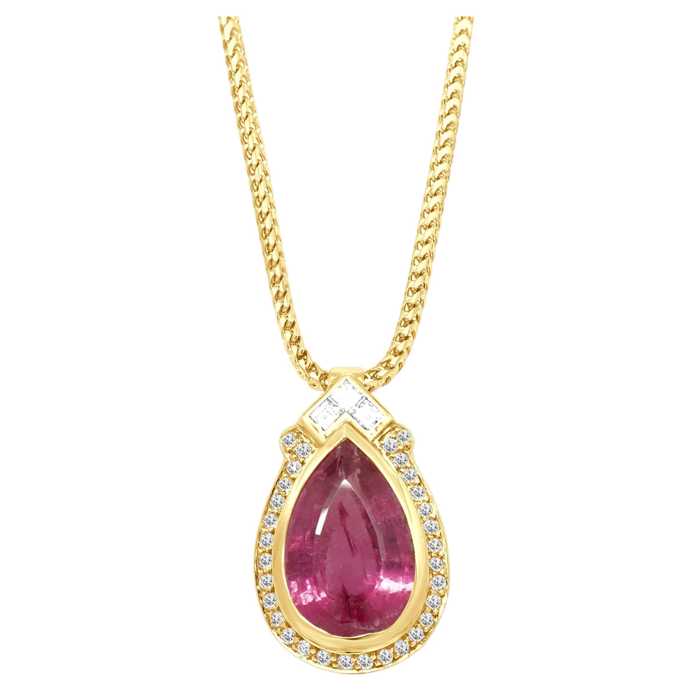 14 Karat Yellow Gold Pear Cut Pink Tourmaline and Diamond Halo Pendant Necklace For Sale