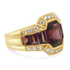18K Yellow Gold Rhodolite Garnet and Round Diamond Ring