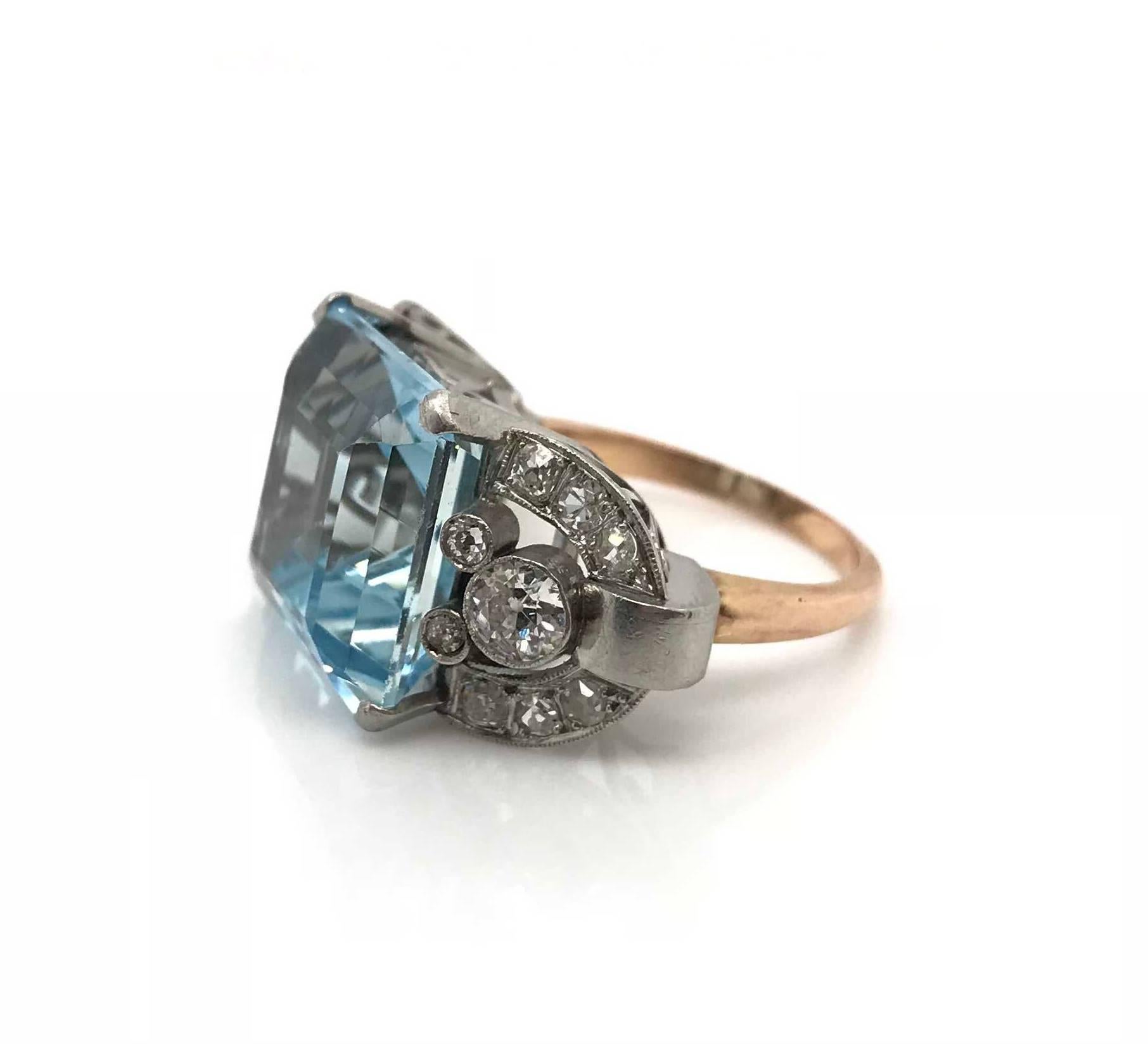 Pink Gold and Platinum Aquamarine and Diamond Vintage Retro Ring In New Condition For Sale In Melbourne, AU