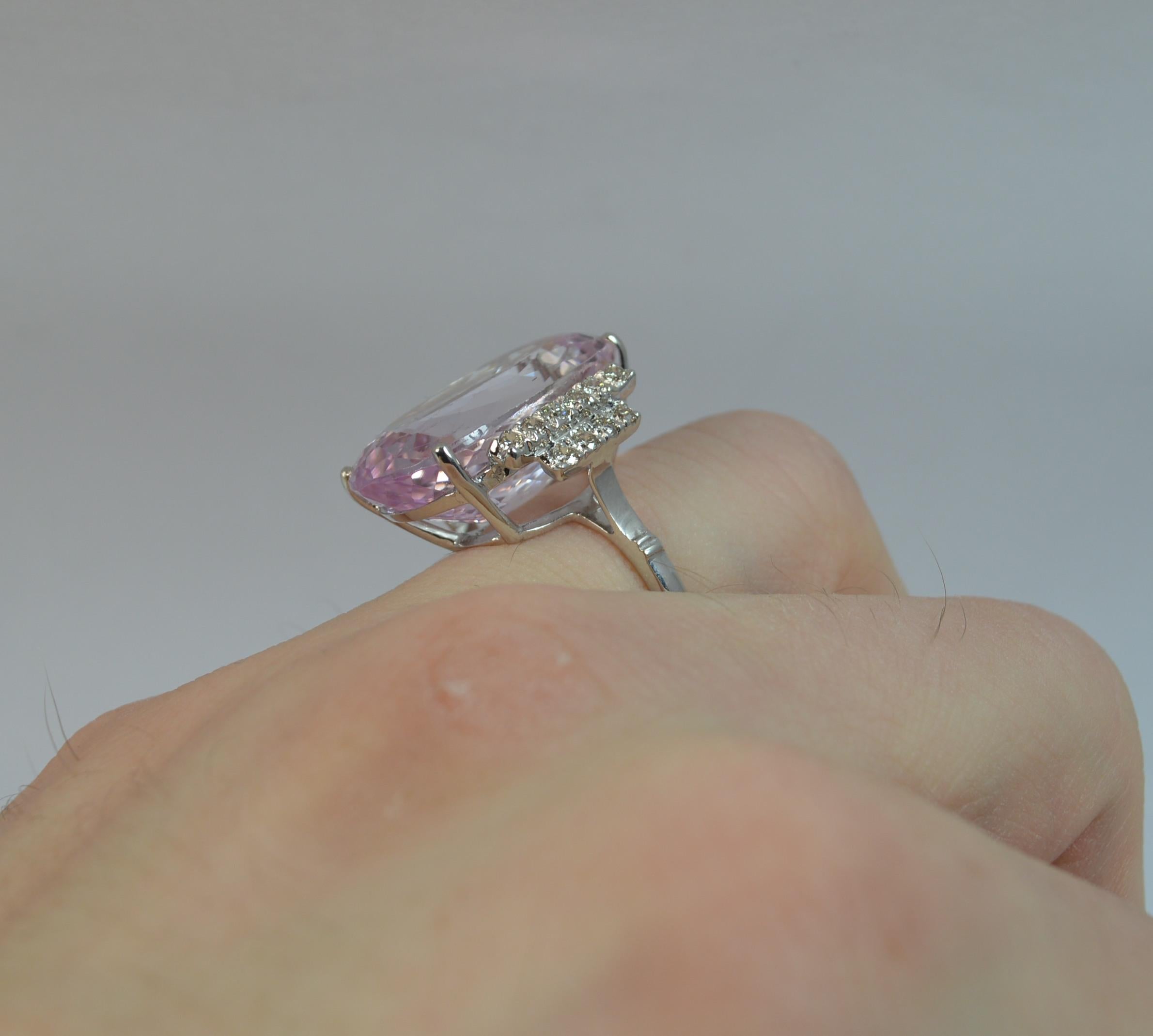 Retro Natural Kunzite 20 Diamond 18 Carat White Gold Ladies Ring