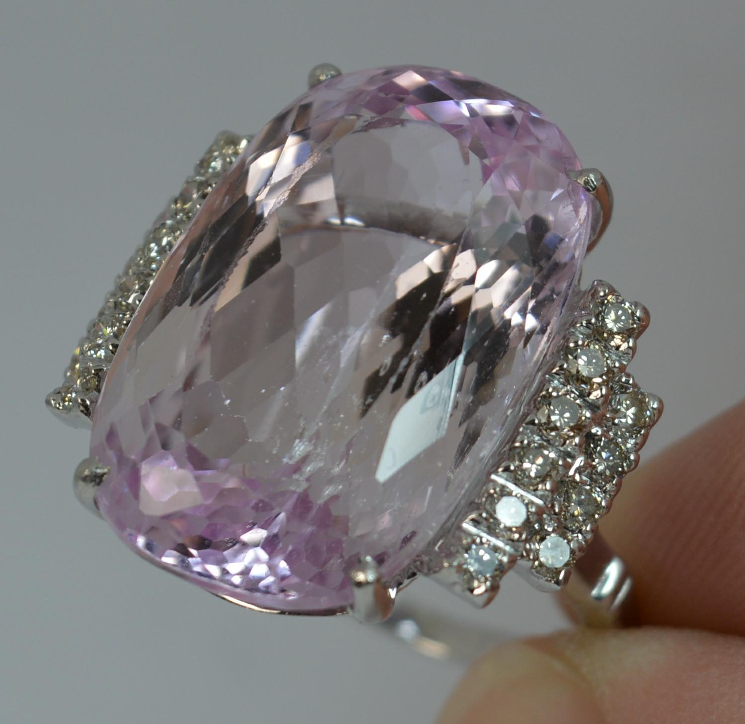 Natural Kunzite 20 Diamond 18 Carat White Gold Ladies Ring 1