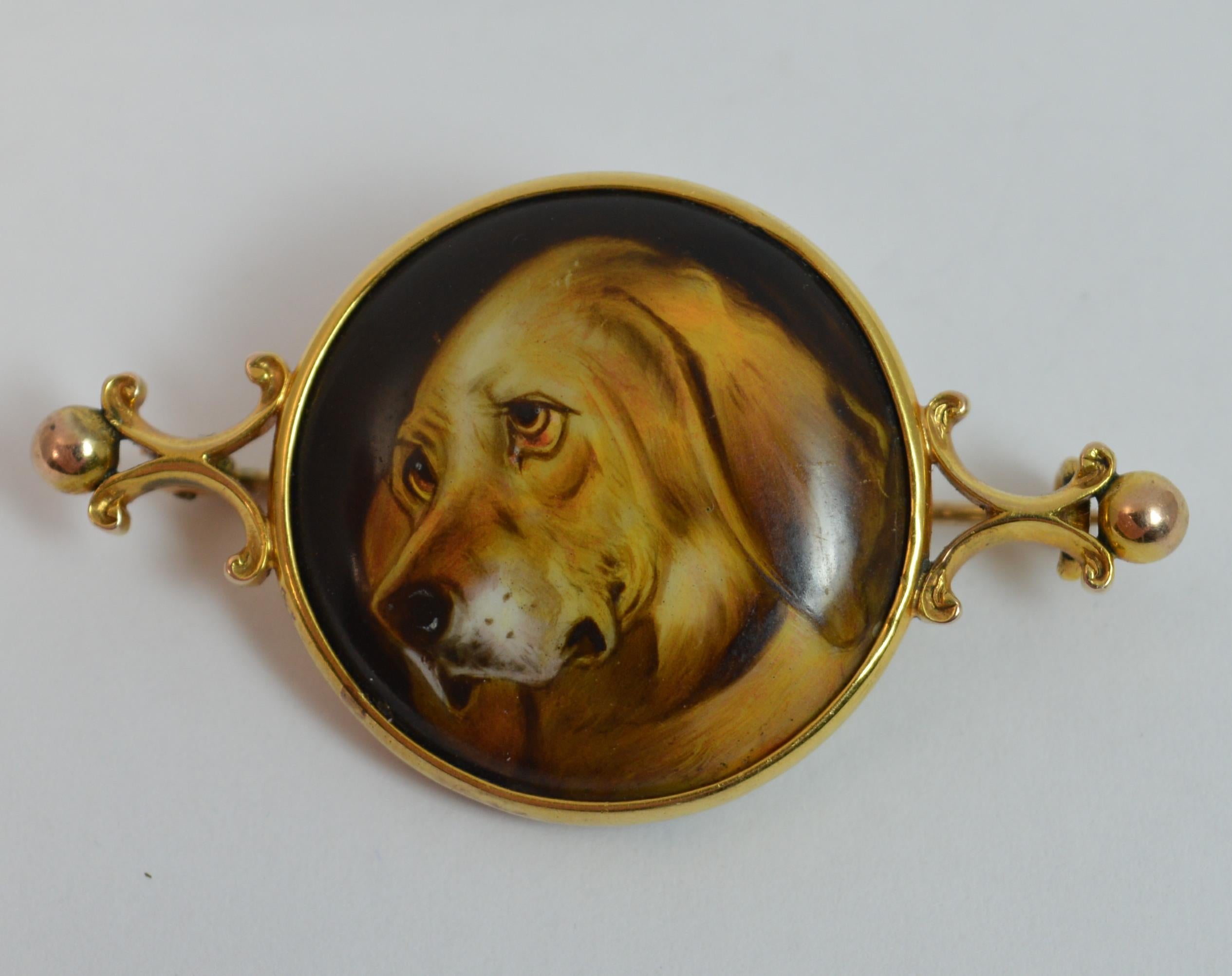 Women's Victorian Hand Painted Spaniel Dog 15 Carat Gold Brooch