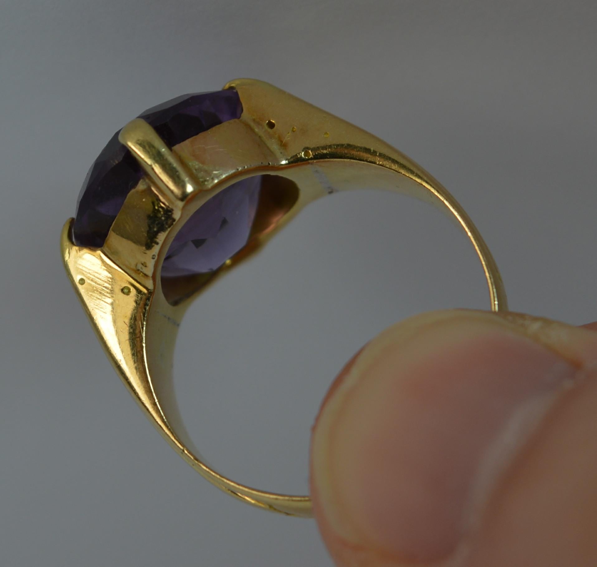 Heavy 1900 Victorian 18 Carat Gold and Large Amethyst Solitaire Ring 1