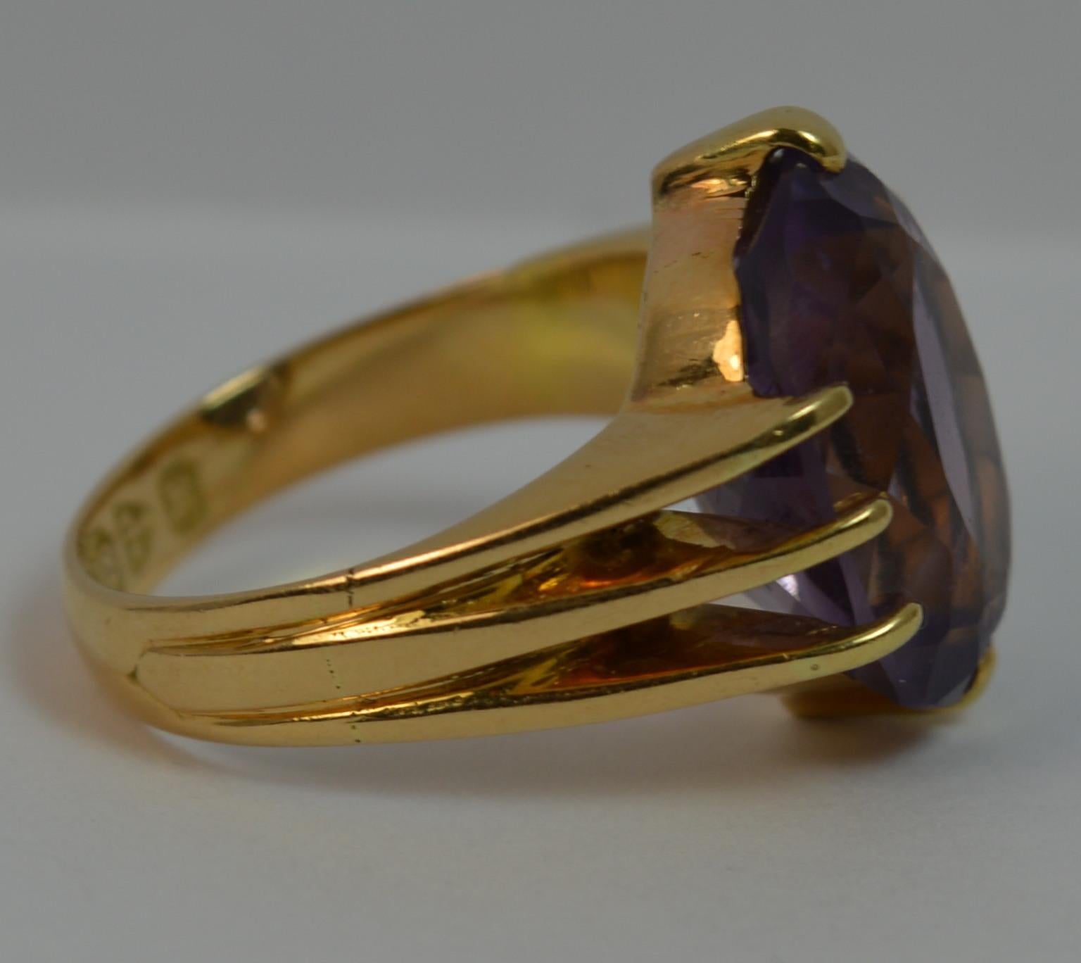 Heavy 1900 Victorian 18 Carat Gold and Large Amethyst Solitaire Ring 5