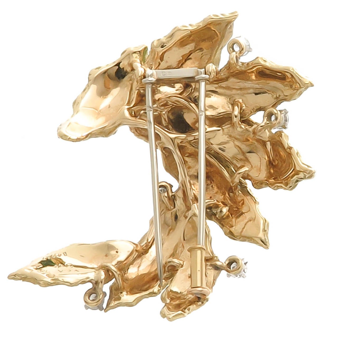 Van Cleef & Arpels Enamel Diamond Gold Leaves Brooch In Excellent Condition In Chicago, IL
