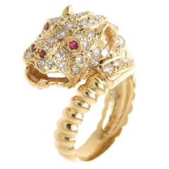 Gem Set Gold Leopard Ring