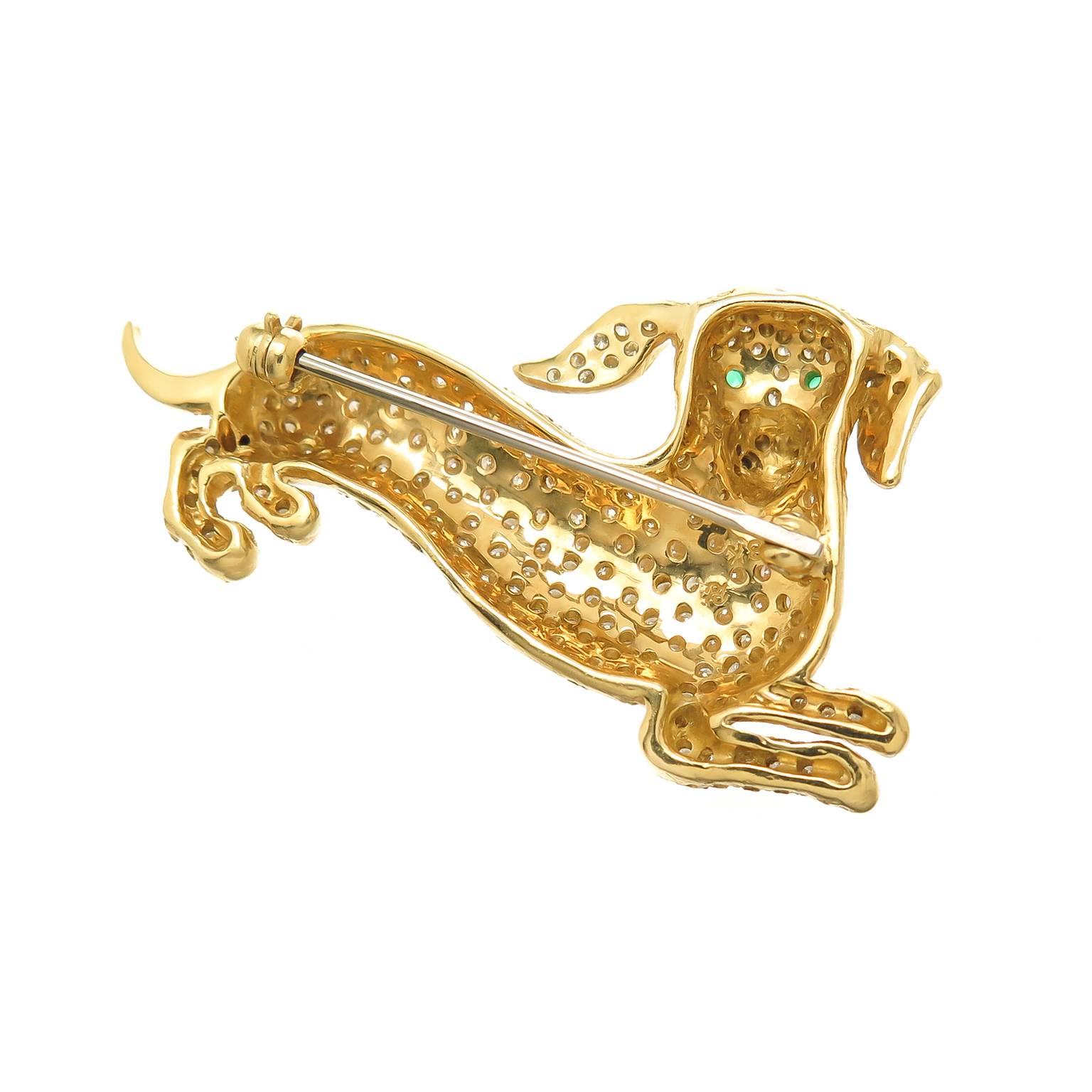 Diamond Gold Dachshund Brooch In Excellent Condition In Chicago, IL
