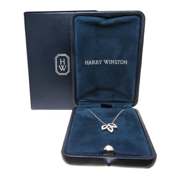 Harry winston lily 2024 cluster necklace price