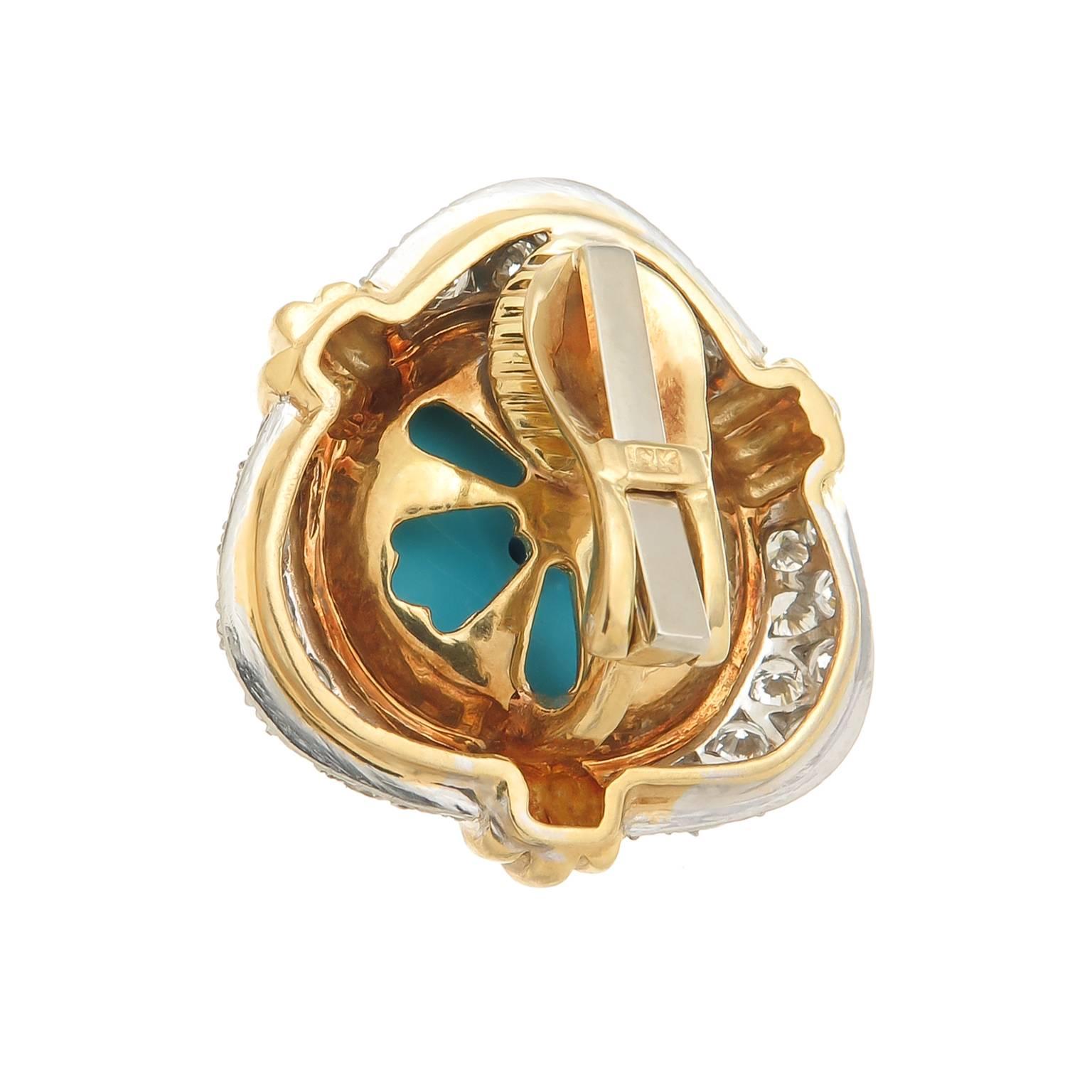 Clips d'oreilles en or et platine avec turquoise et diamants Excellent état - En vente à Chicago, IL