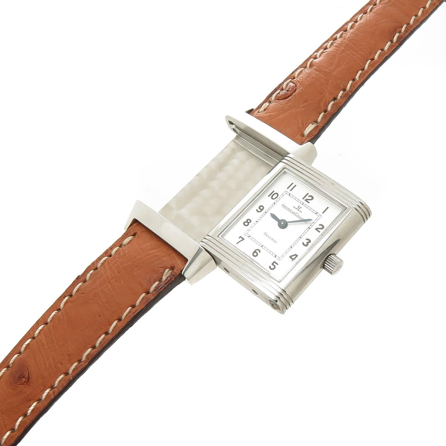 LeCoultre Reverso Steel classic Ladies quartz Wrist watch In Excellent Condition In Chicago, IL