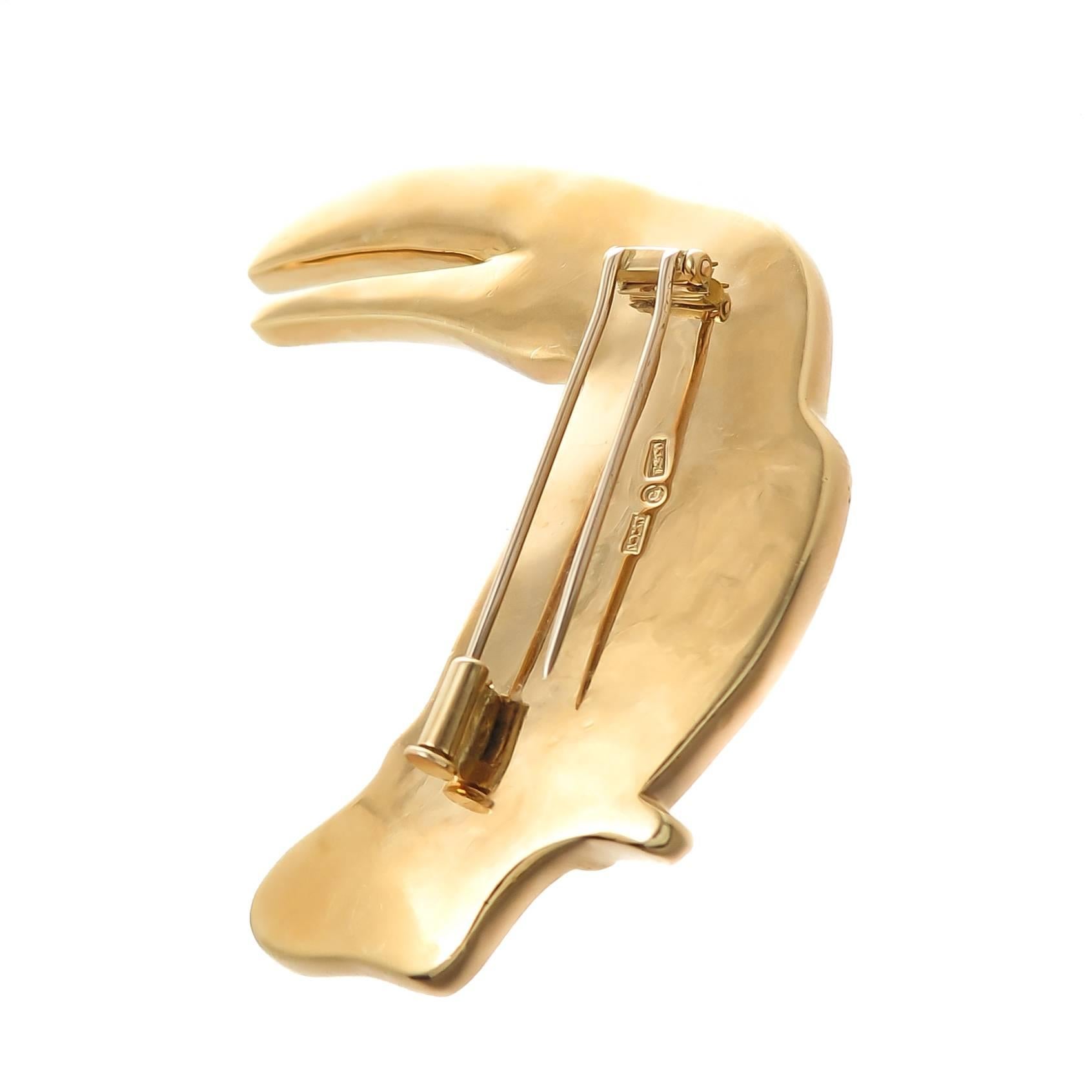 Tiffany & Co. Large Stone Inlay Gold Toucan Bird Brooch In Excellent Condition In Chicago, IL