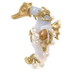 Seaman Schepps Gem Chalcedony Gold Seahorse Brooch 11