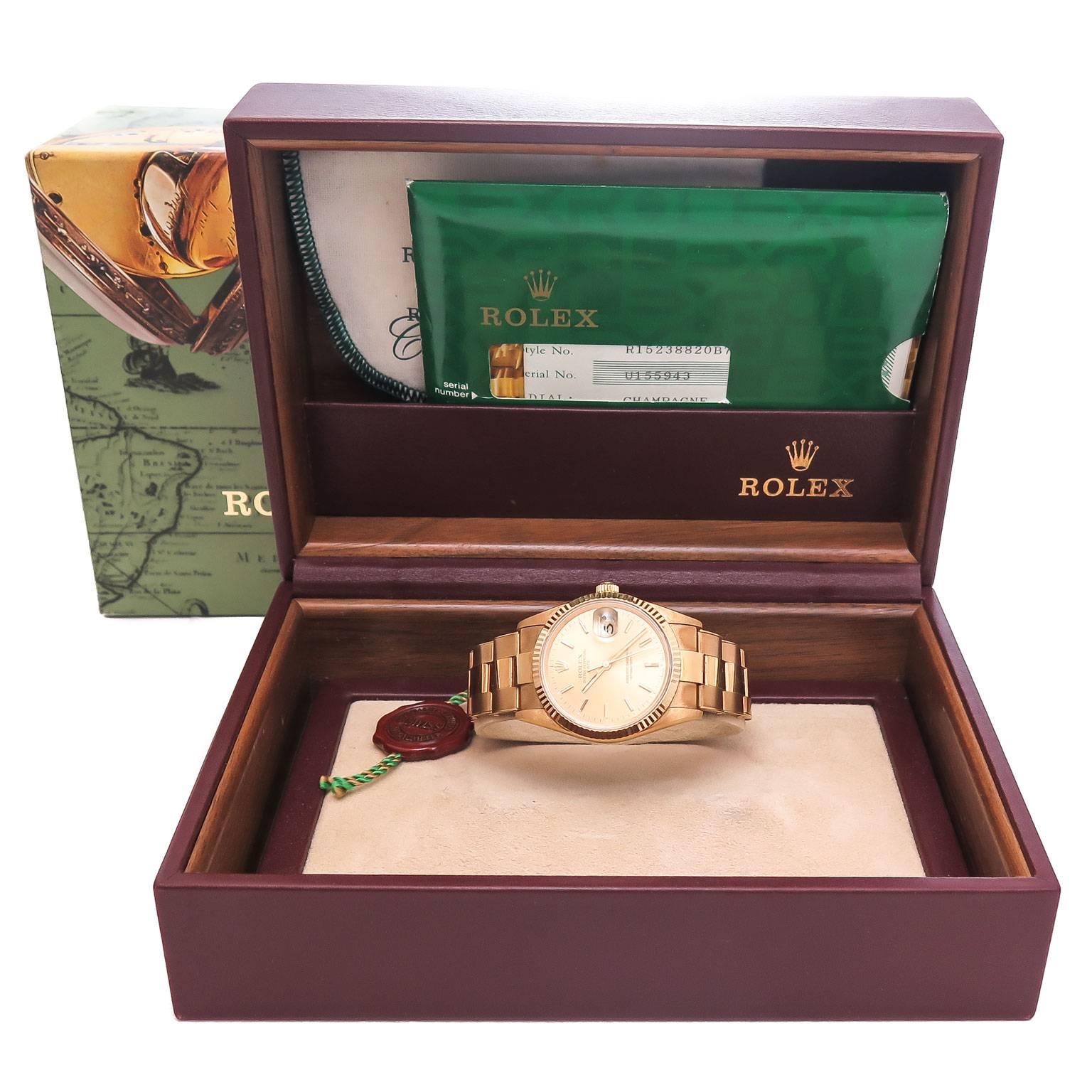 Women's or Men's Rolex Yellow Gold Date automatic self winding Water Proof Oyster Wristwatch 
