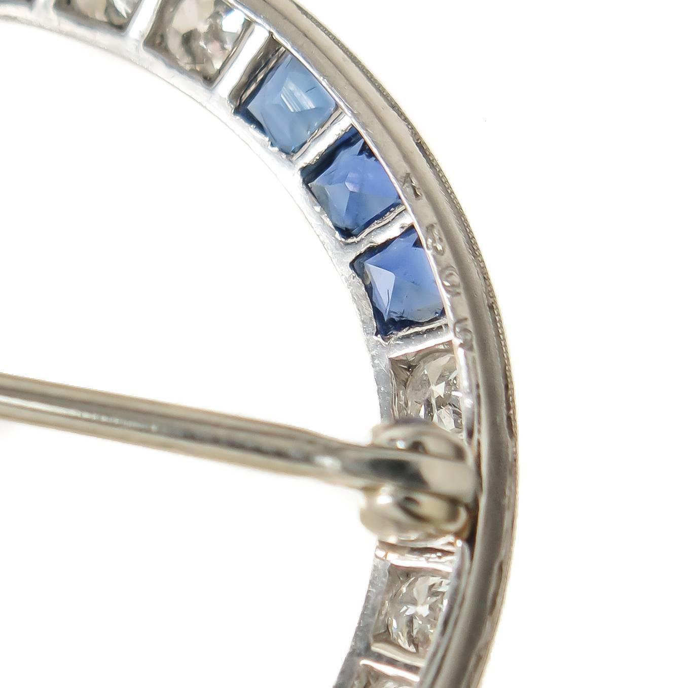Oscar Heyman Platinum Diamond and Sapphire Circle Brooch In Excellent Condition For Sale In Chicago, IL