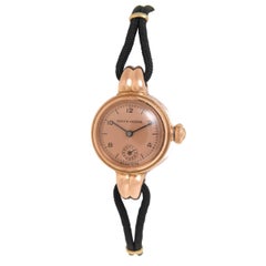 Montre-bracelet manuelle Rolex Oyster en or rose pour femme:: années 1940