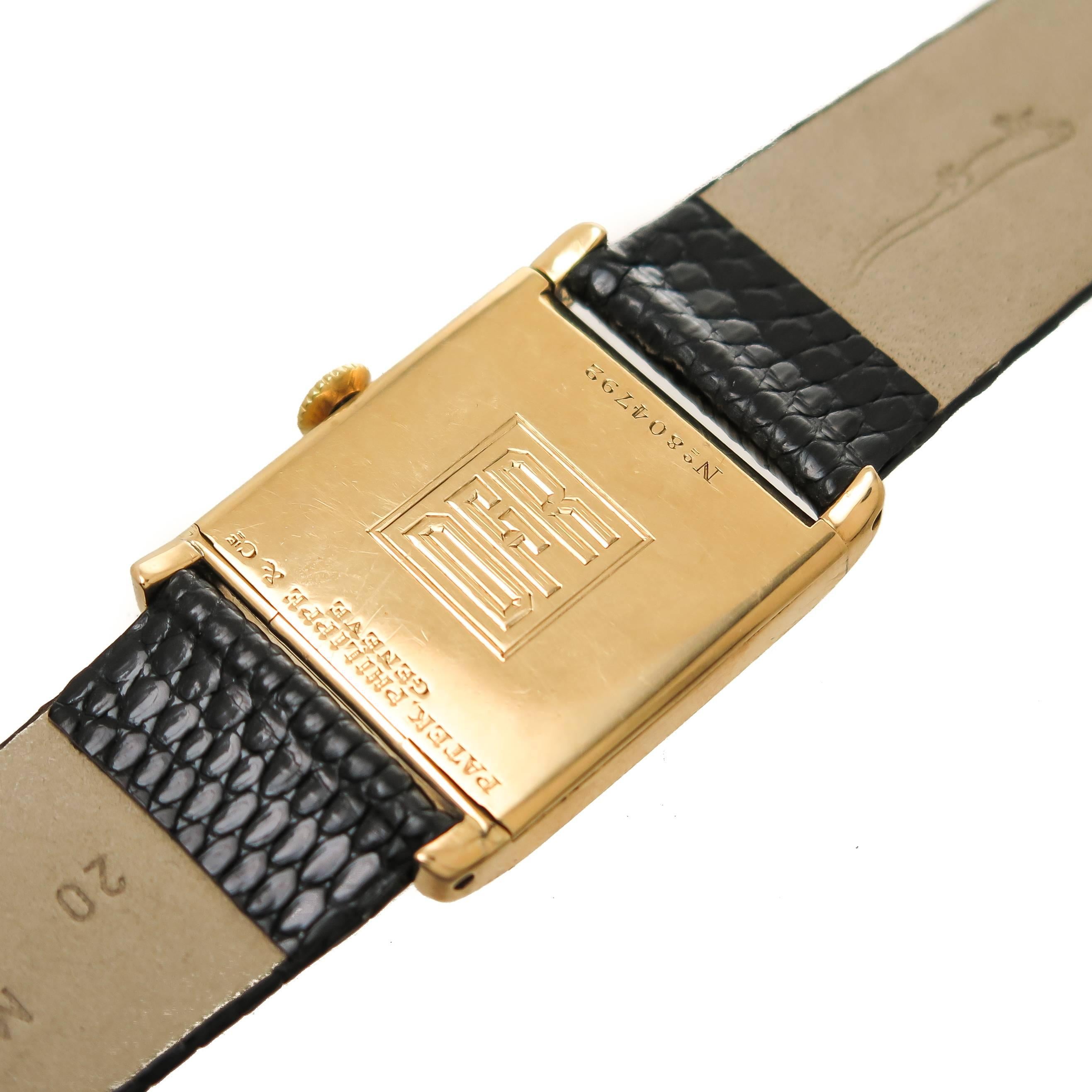 Patek Philippe Gelbgold Tank Manual Armbanduhr, ca. 1920er Jahre (Art déco)