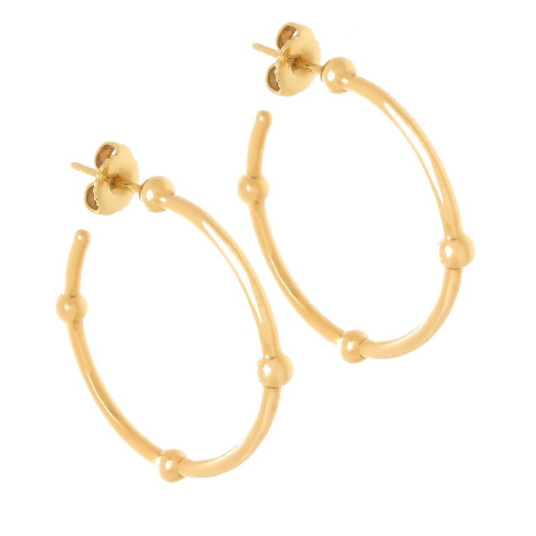 Tiffany And Co Yellow Gold Hoop Earrings At 1stdibs Tiffany Co Yellow Gold Hoop Earrings For
