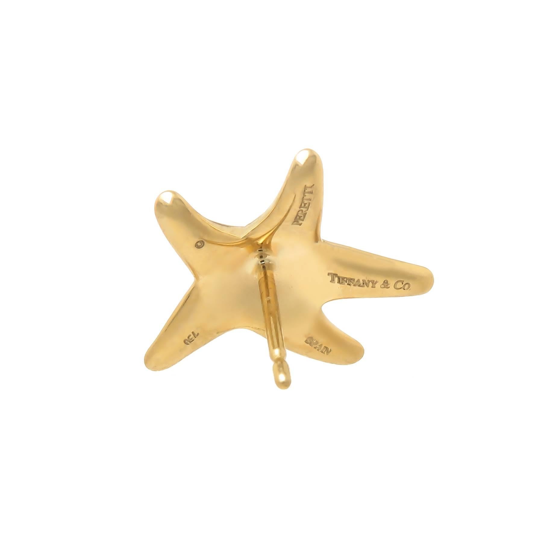 Circa 2010 Elsa Peretti for Tiffany & Company, 18k Yellow Gold StarFish earrings, measuring 5/8 X 1/2 inch.  Post backs.