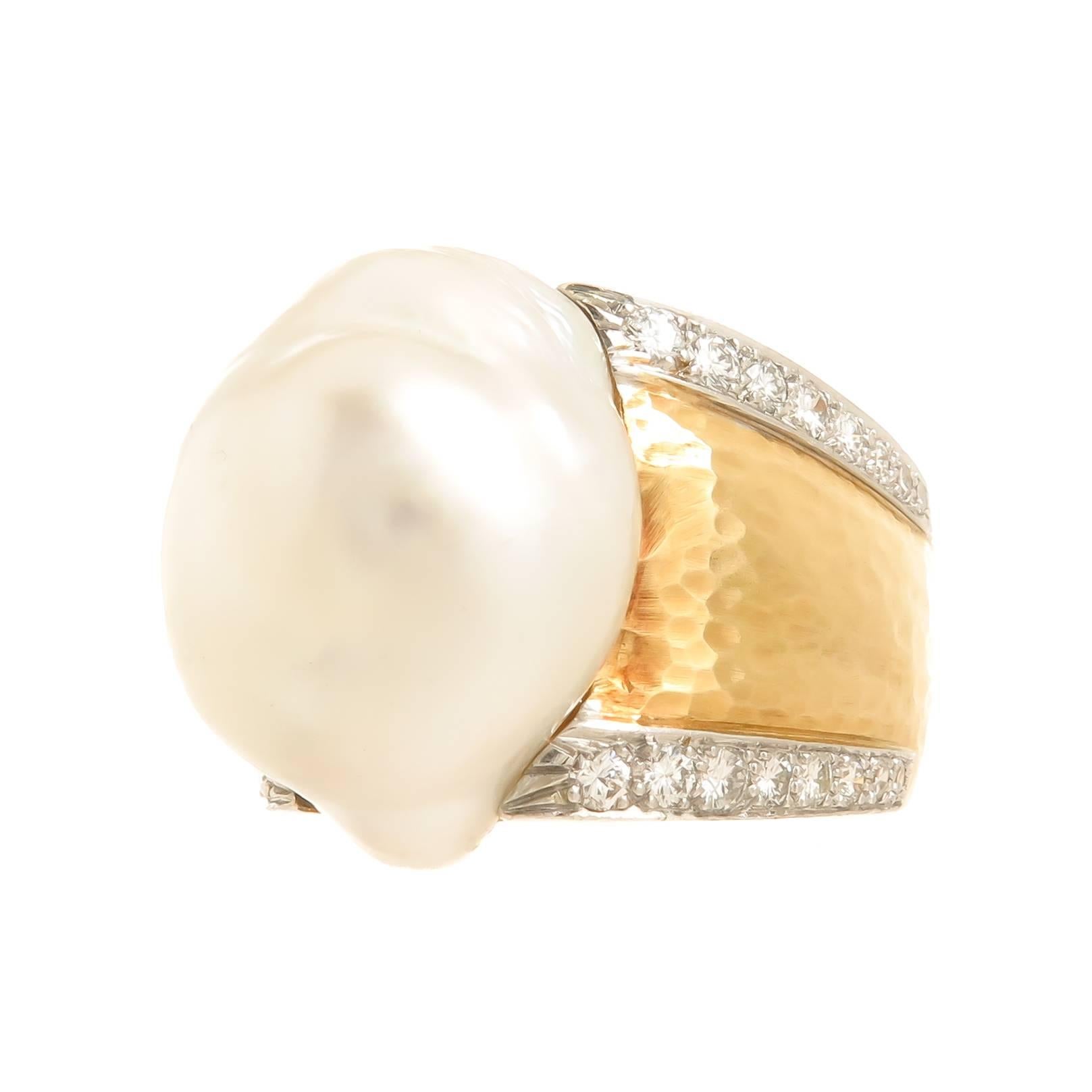 David Webb Large Diamond Pearl Gold Ring