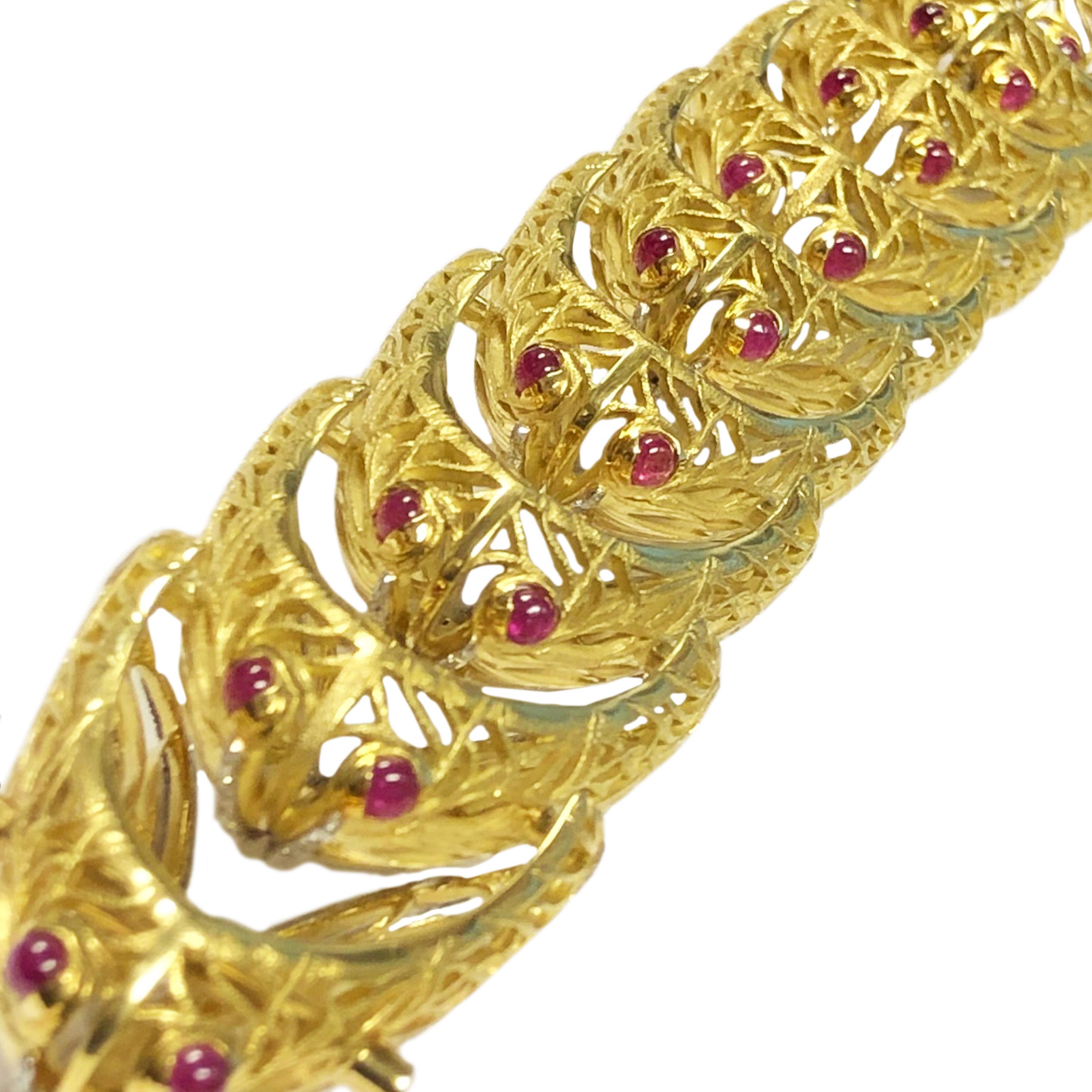Women's Nicholas Varney Large Diamond Yellow Gold Platinum Articulated Cicada Bracelet