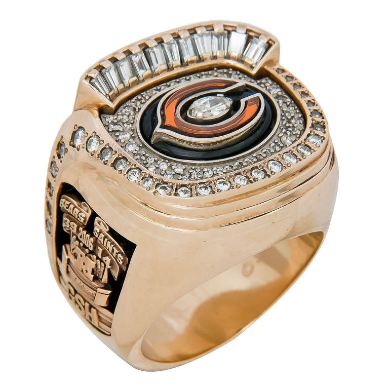 2006 10K yellow Gold and Diamond, Chicago Bears Championship Ring by Jostens, formerly belonging to Player Terry 'Tank