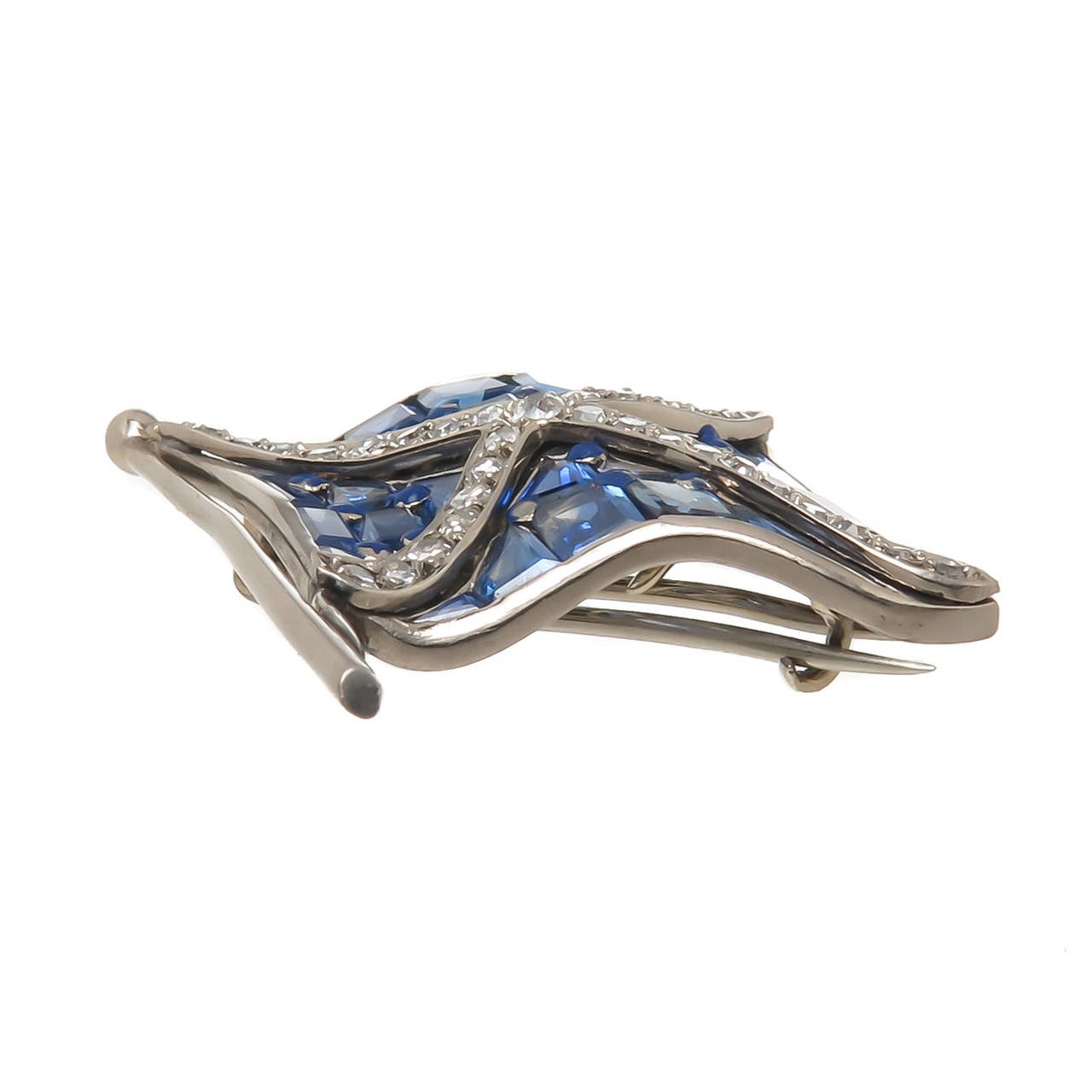 1930s Sapphire Diamond Platinum Flag Brooch In Excellent Condition In Chicago, IL
