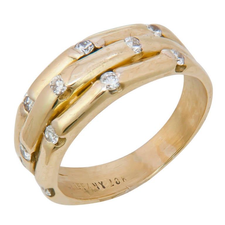 Louis Vuitton 'B Blossom' Gold and Diamond Ring at 1stDibs