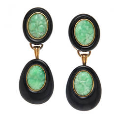 Trio Jade Onyx Yellow Gold Earrings