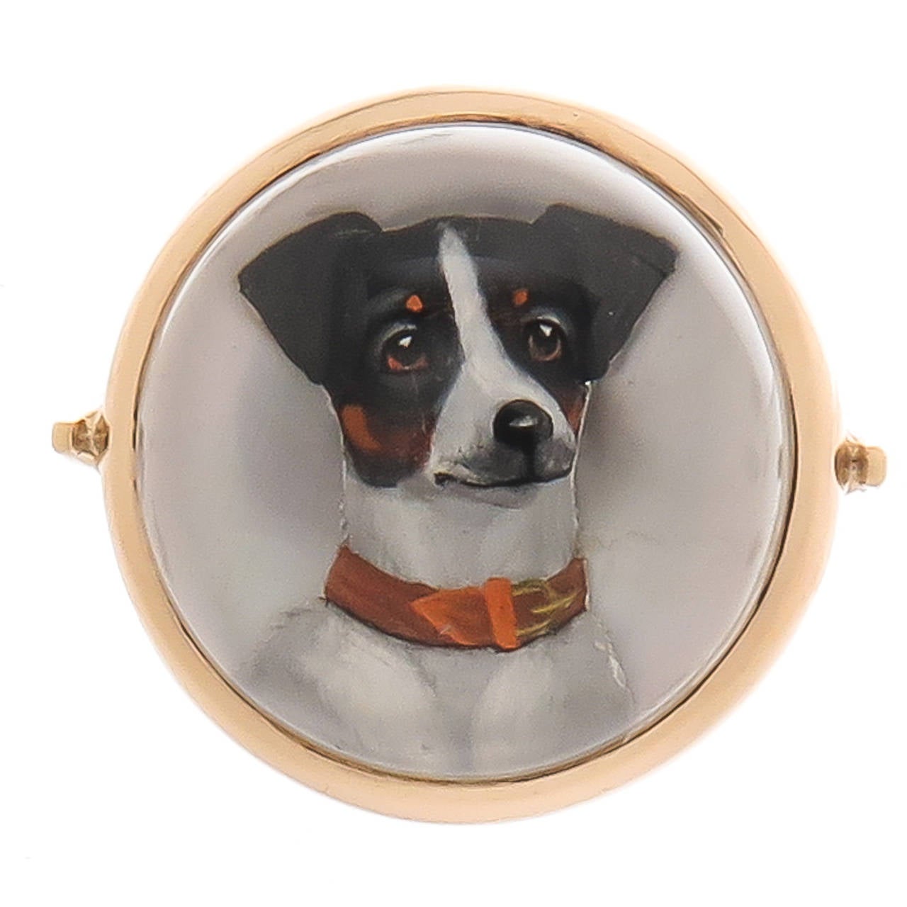 Circa 1930s 14K yellow Gold Ring with a very fine Reverse painted crystal of a Fox Terrier, Mother of pearl backed. Great quality with great dimension, top measures 5/8 inch in diameter. Finger size = 7