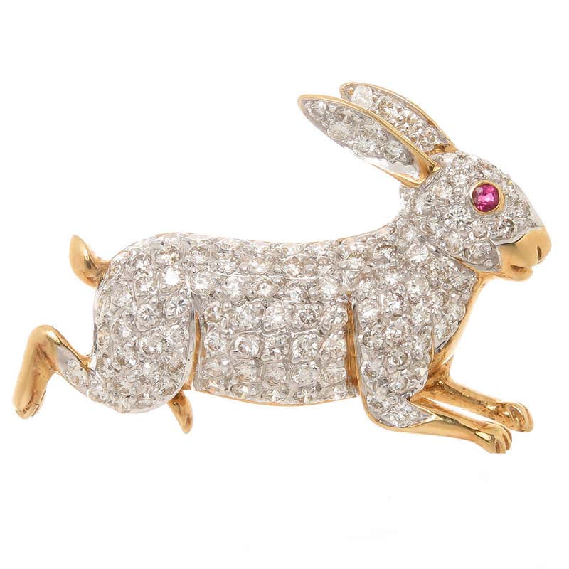 Diamond Yellow Gold Set Bunny Rabbit Brooch at 1stDibs