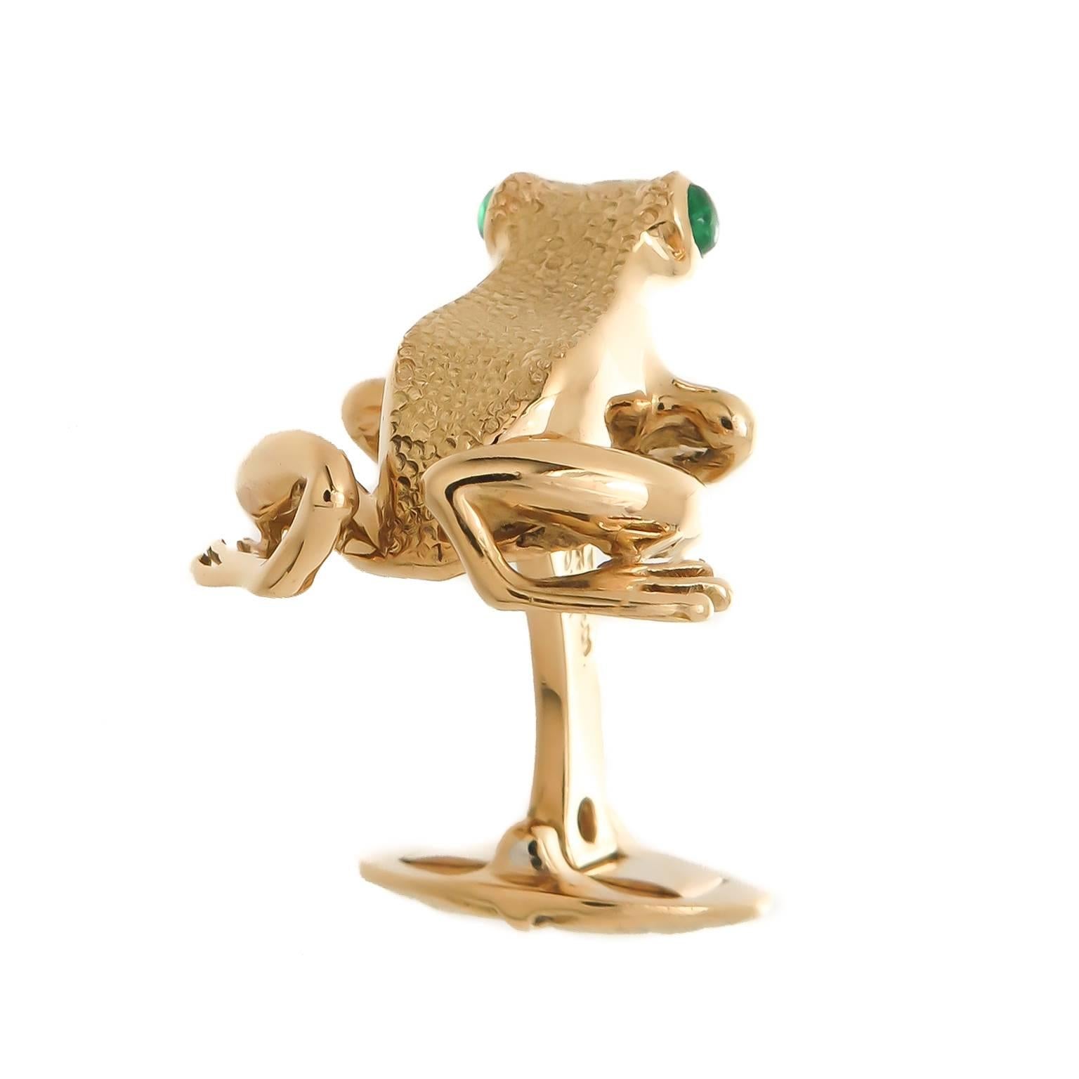 Tiffany & Co. Gem set gold Frog Cufflinks In Excellent Condition In Chicago, IL