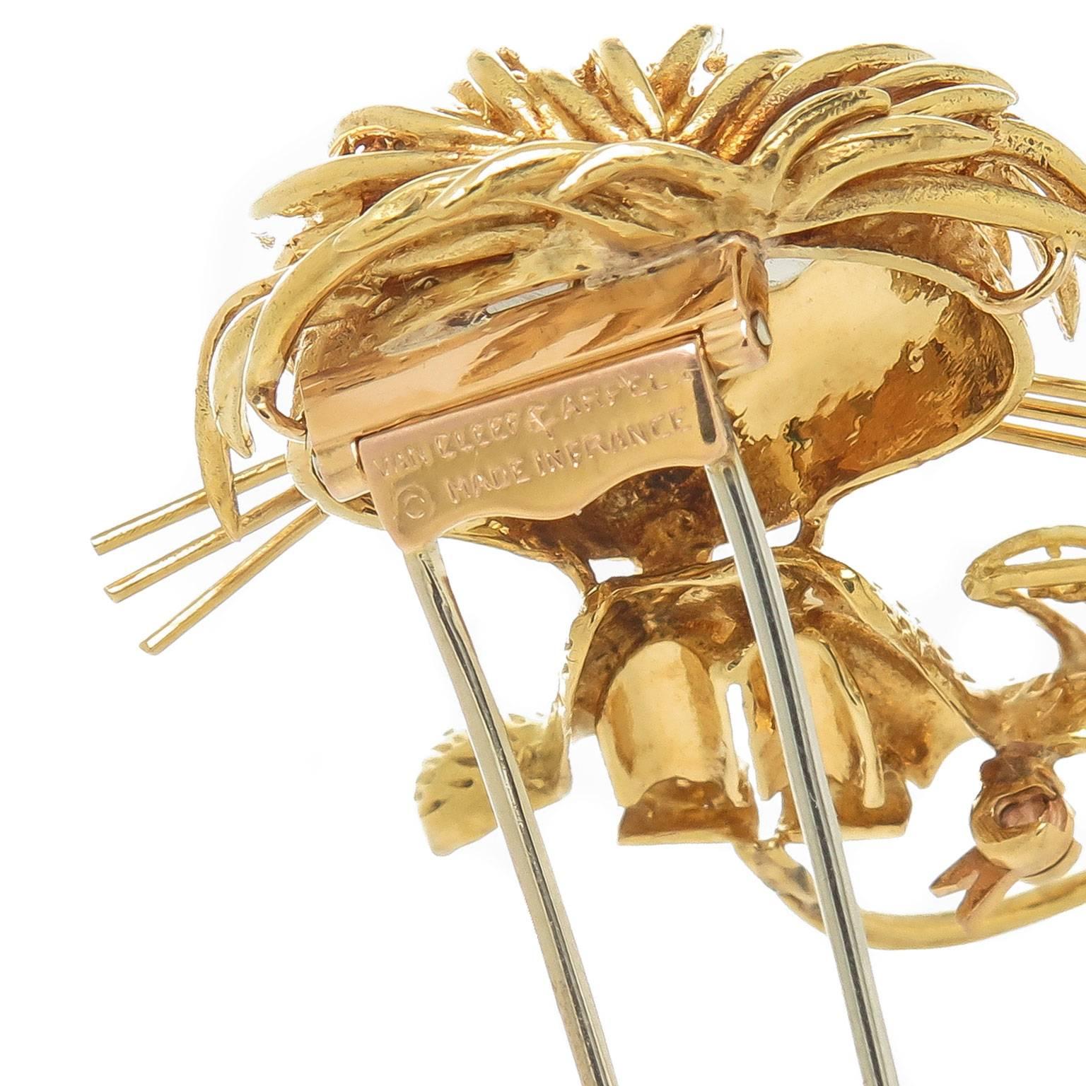 van cleef lion brooch