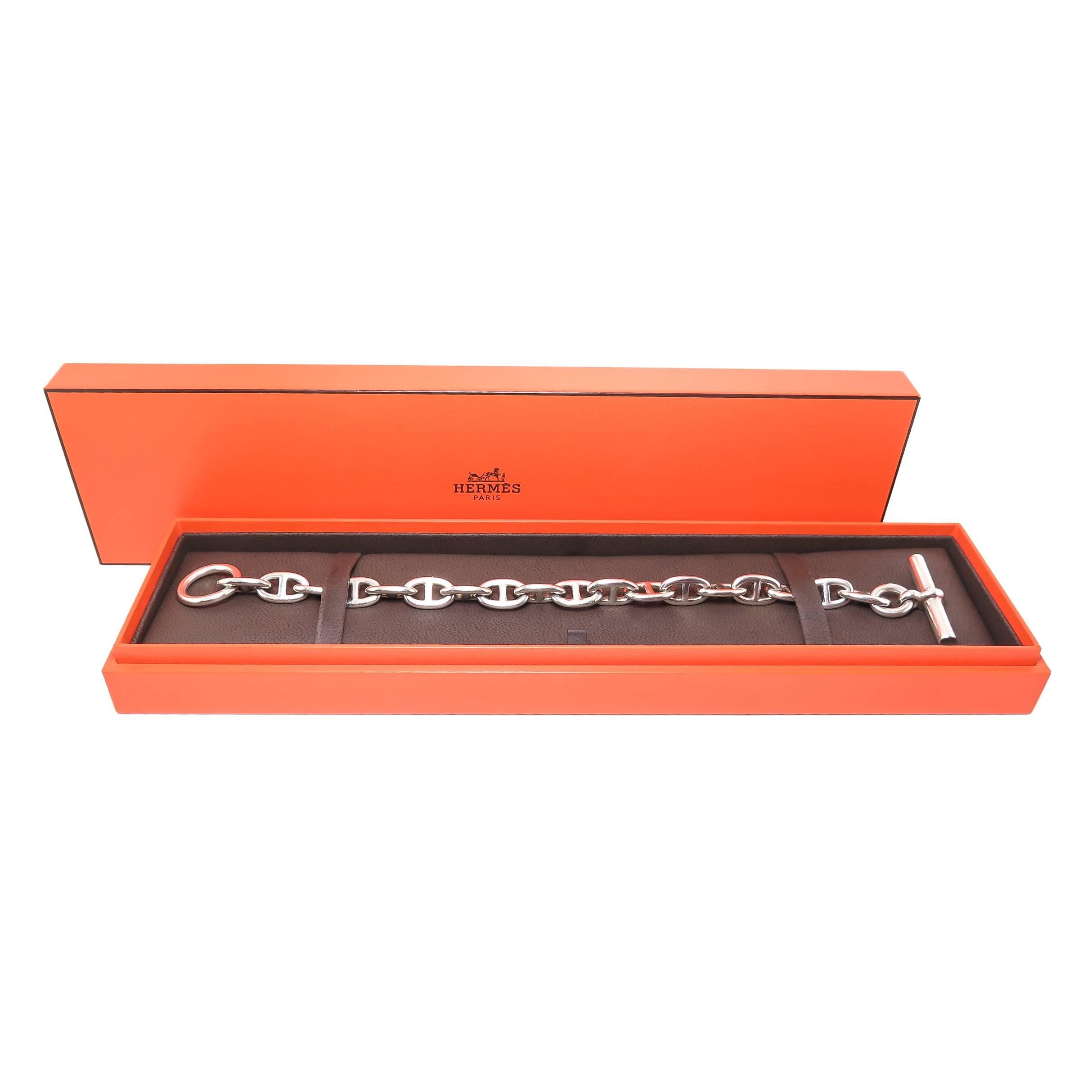 Circa 2000 Hermes Chain D Ancre Sterling Silver Bracelet, measuring 7 1/4 inch in length and 5/8 inch wide. Comes in the original Hermes presentation box.